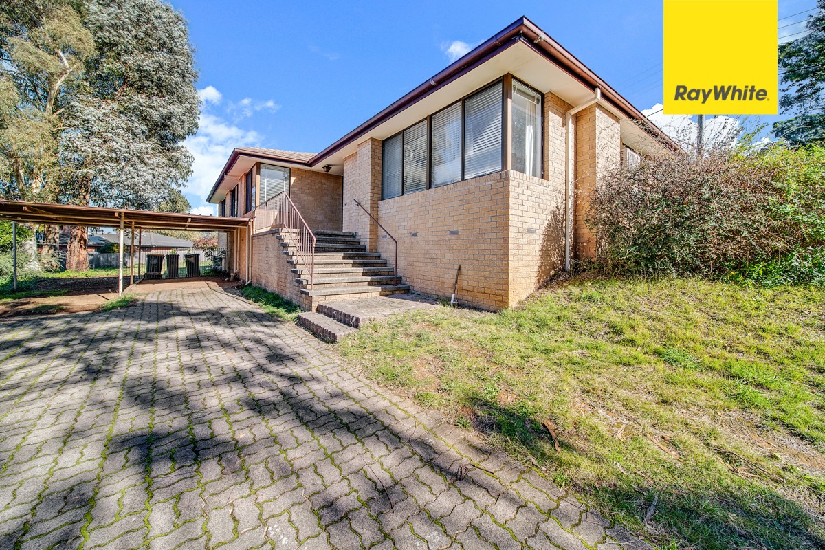 7 Douglass Place, Spence, ACT 2615
