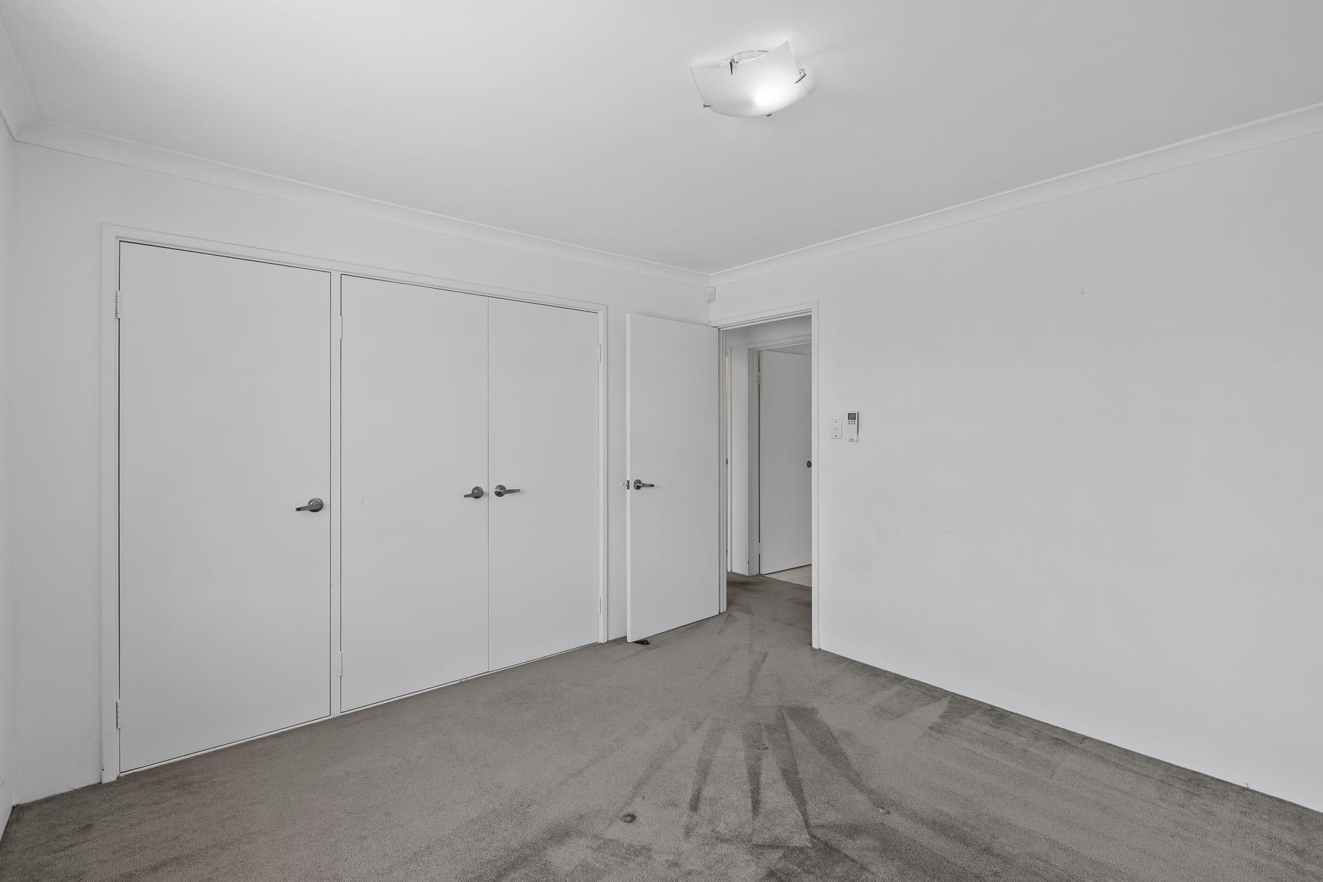 2/85 Mercury Street — photo 13 of 19