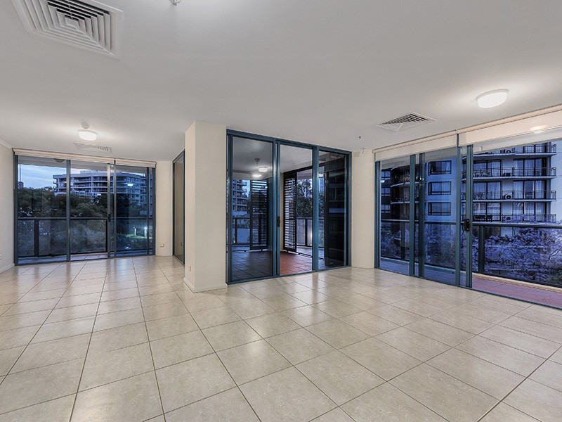14/8 Goodwin Street, Kangaroo Point, QLD 4169