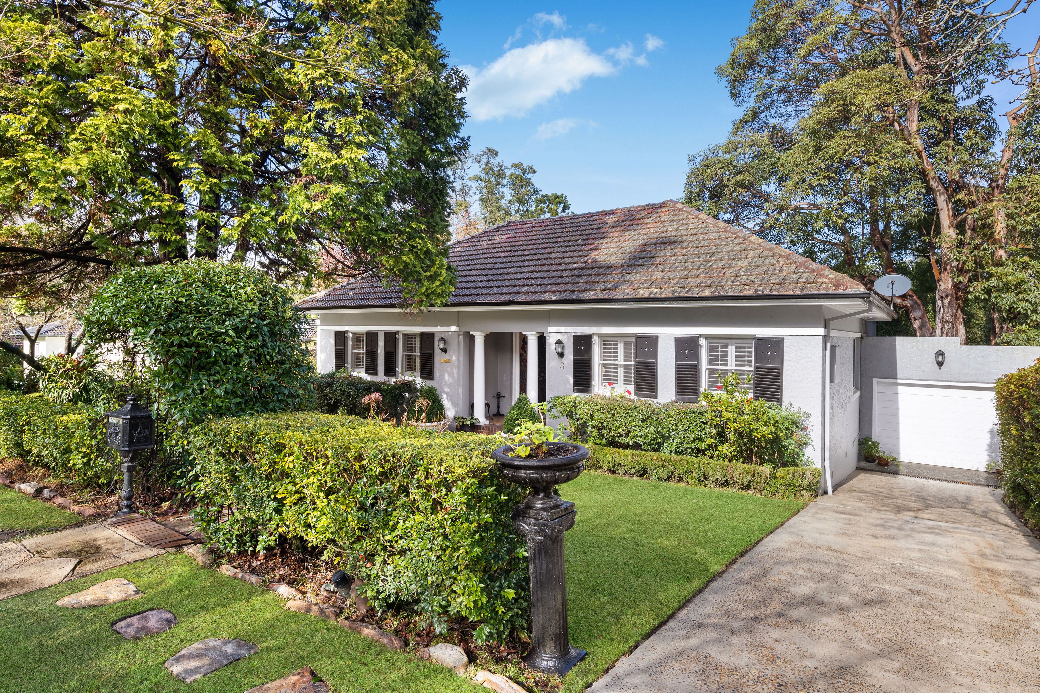 3 Lennox Street, Gordon NSW 2072