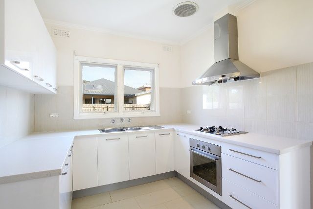 8 Leigh Street, Oakleigh, VIC 3166