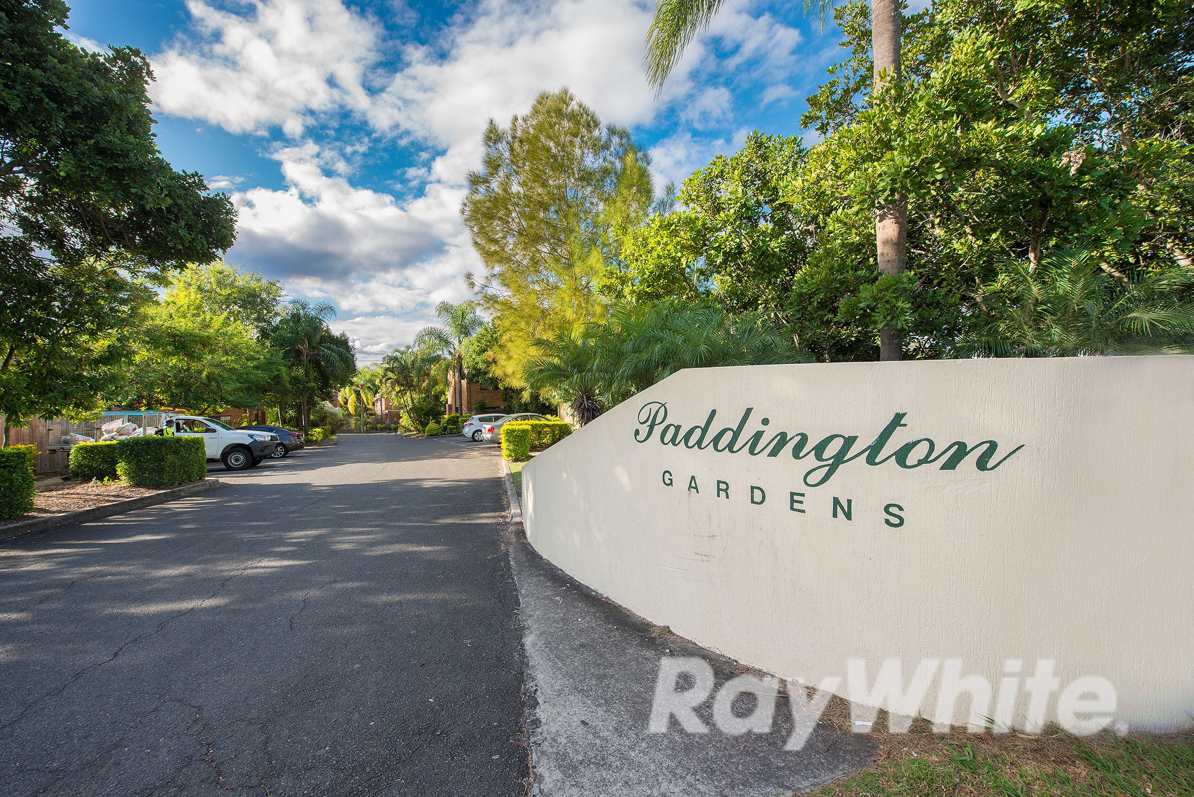 29-31 Defiance Road, Woodridge QLD 4114