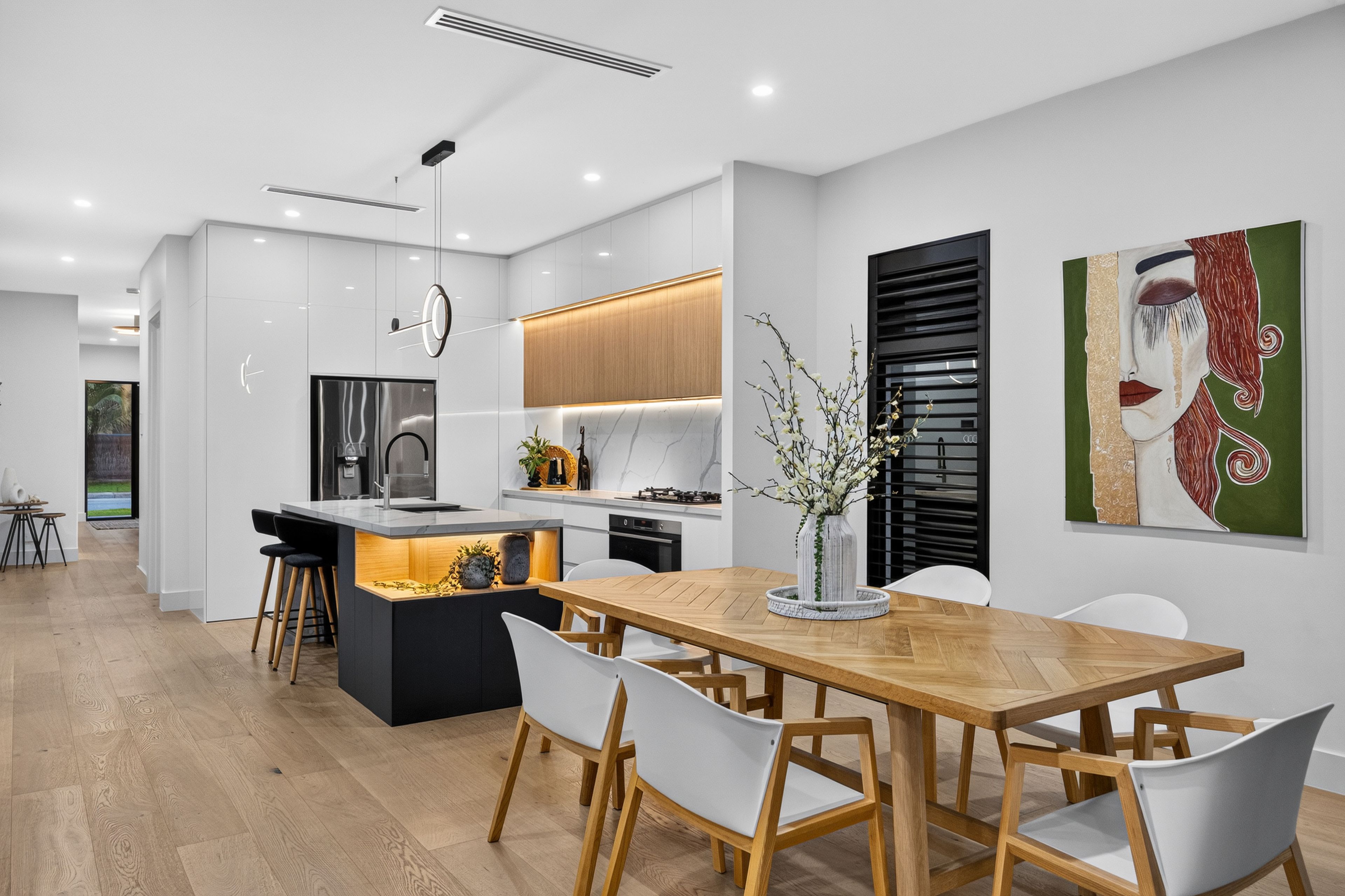 32 Beeston Way — photo 7 of 27
