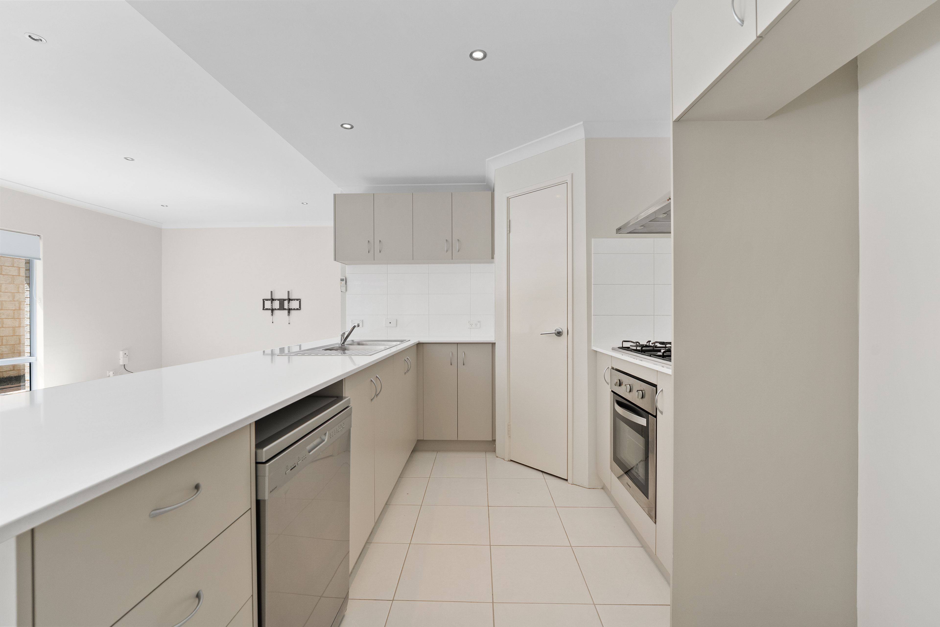 21 Martindale Road — photo 18 of 30