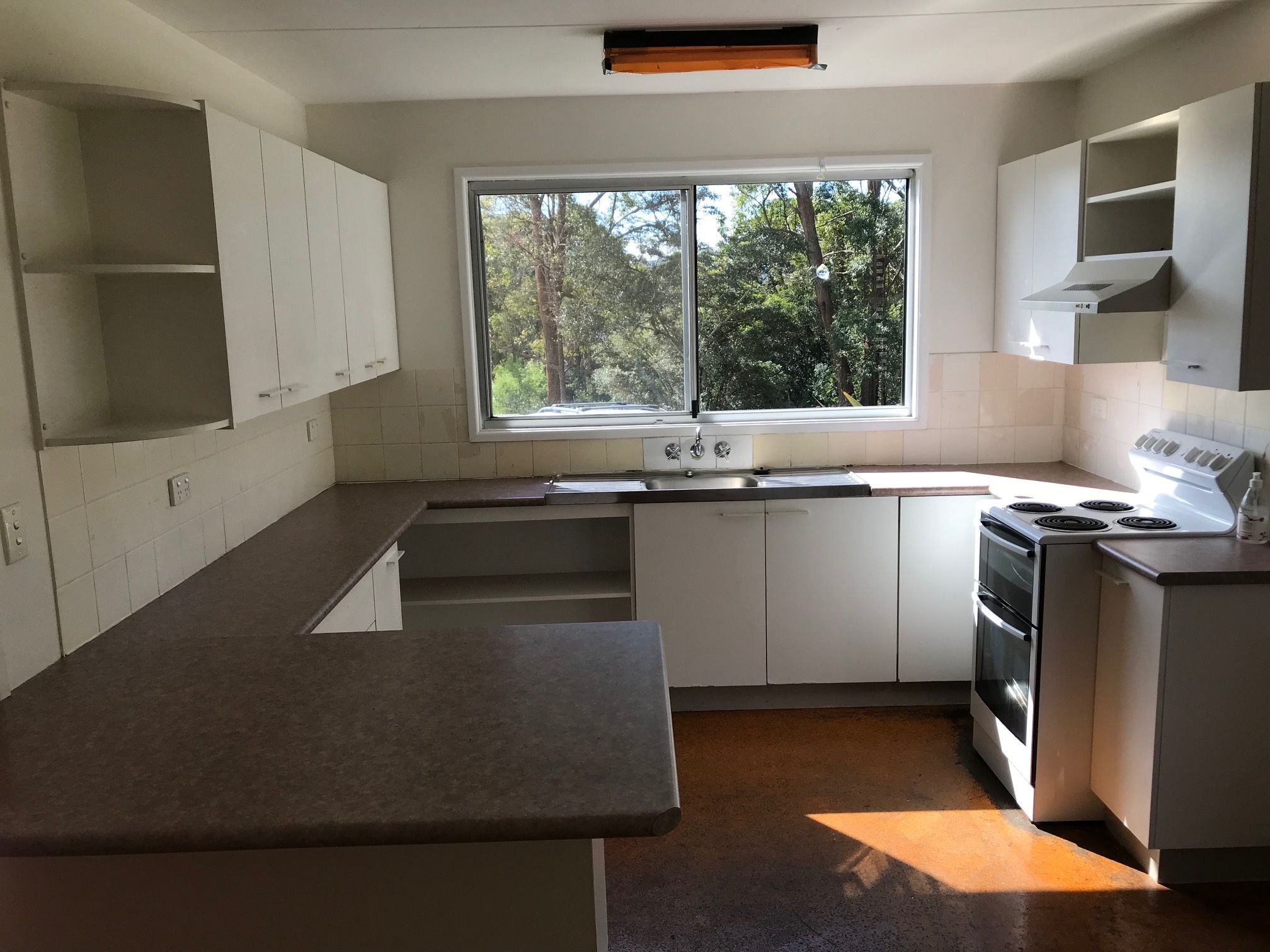 2/763 Waterfall Way, Fernmount, NSW 2454