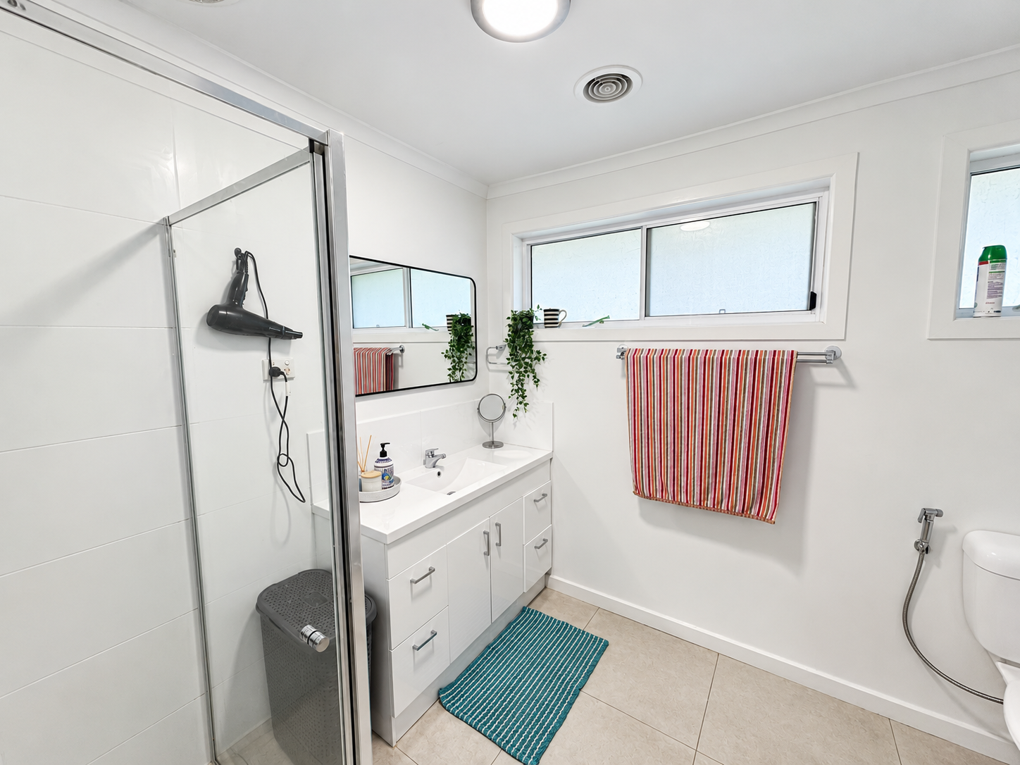 32 Coventry Crescent — photo 17 of 22
