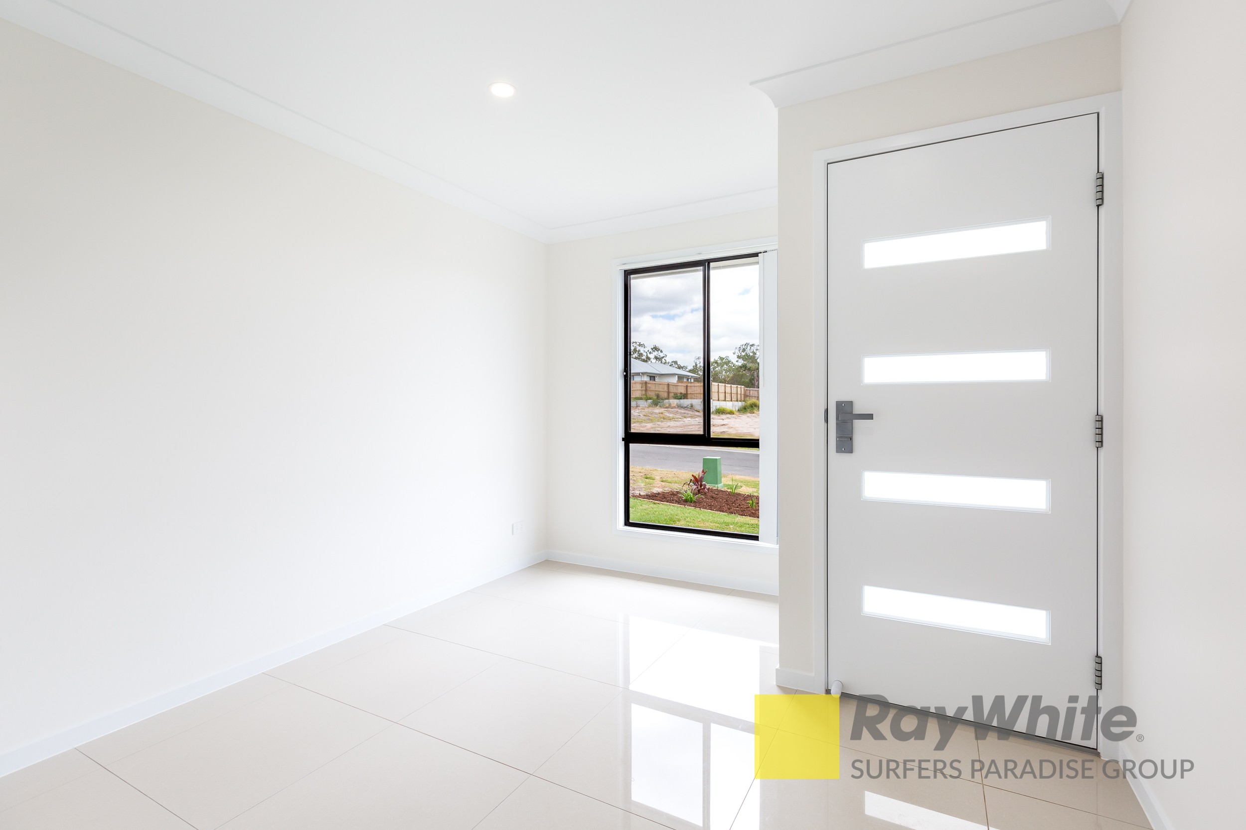1/16 Mount Mitchell Road, Park Ridge, QLD 4125