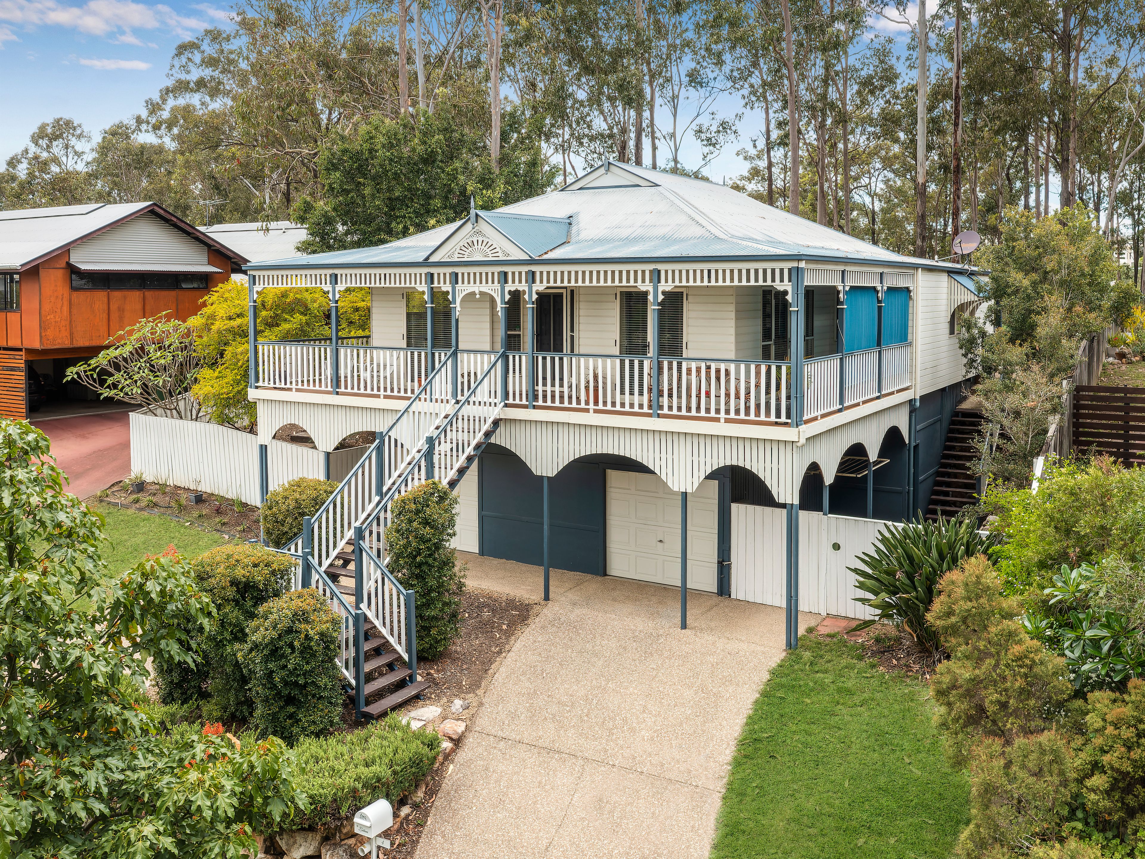 4 Marinda Crescent, Brookwater, QLD 4300