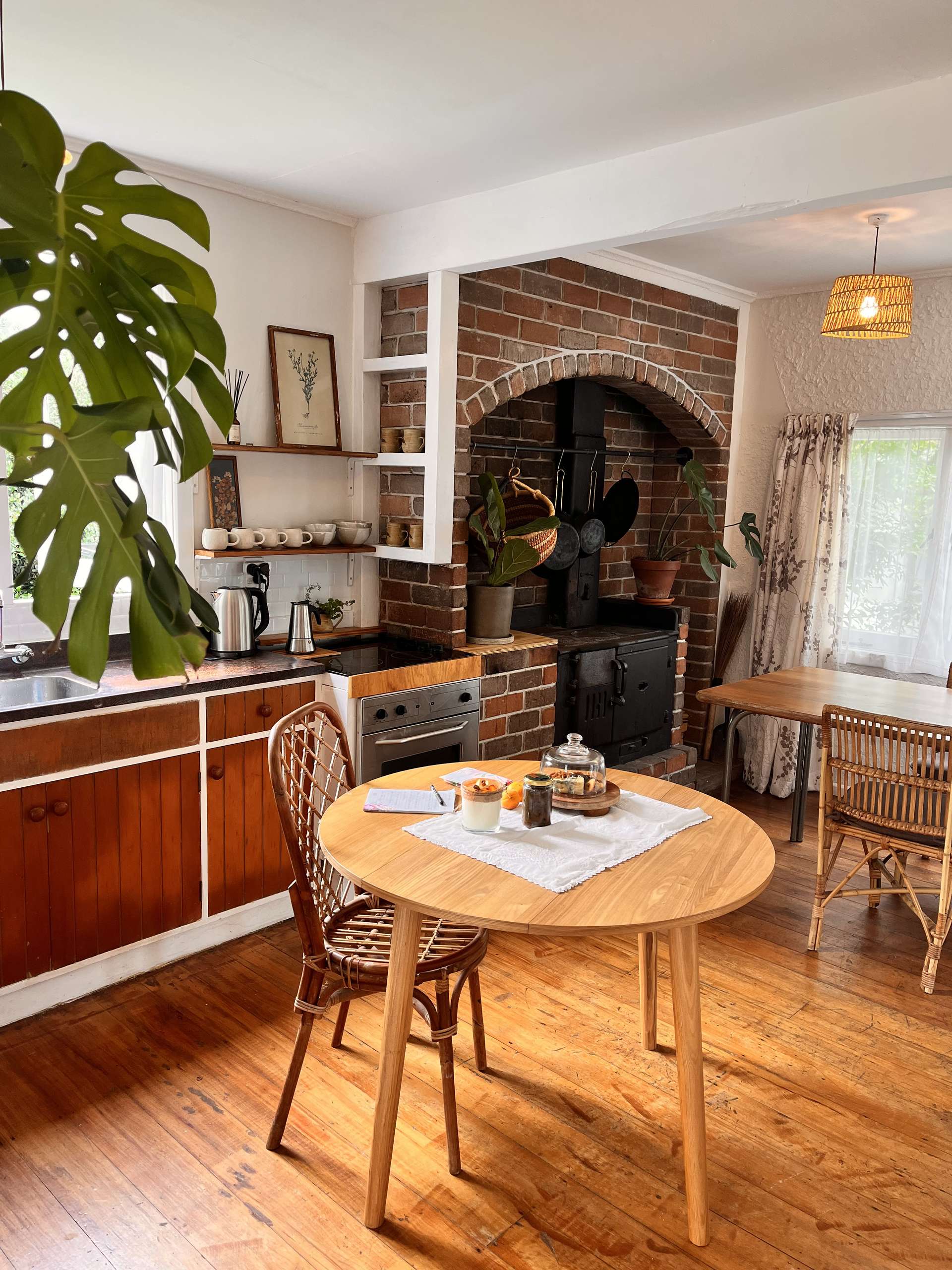 85A Western Road photo 3