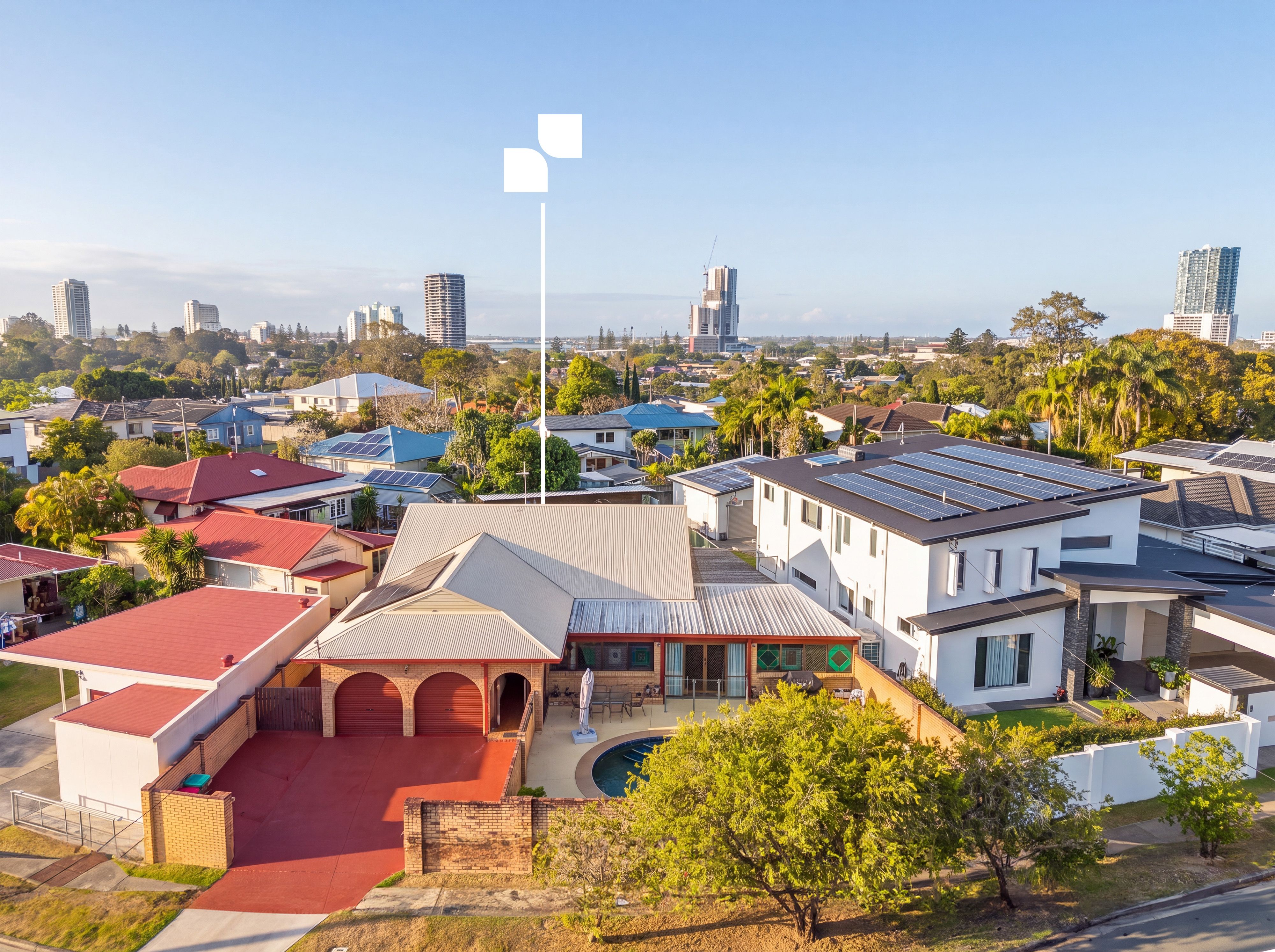 41 Brooke Avenue — photo from Ray White Broadbeach