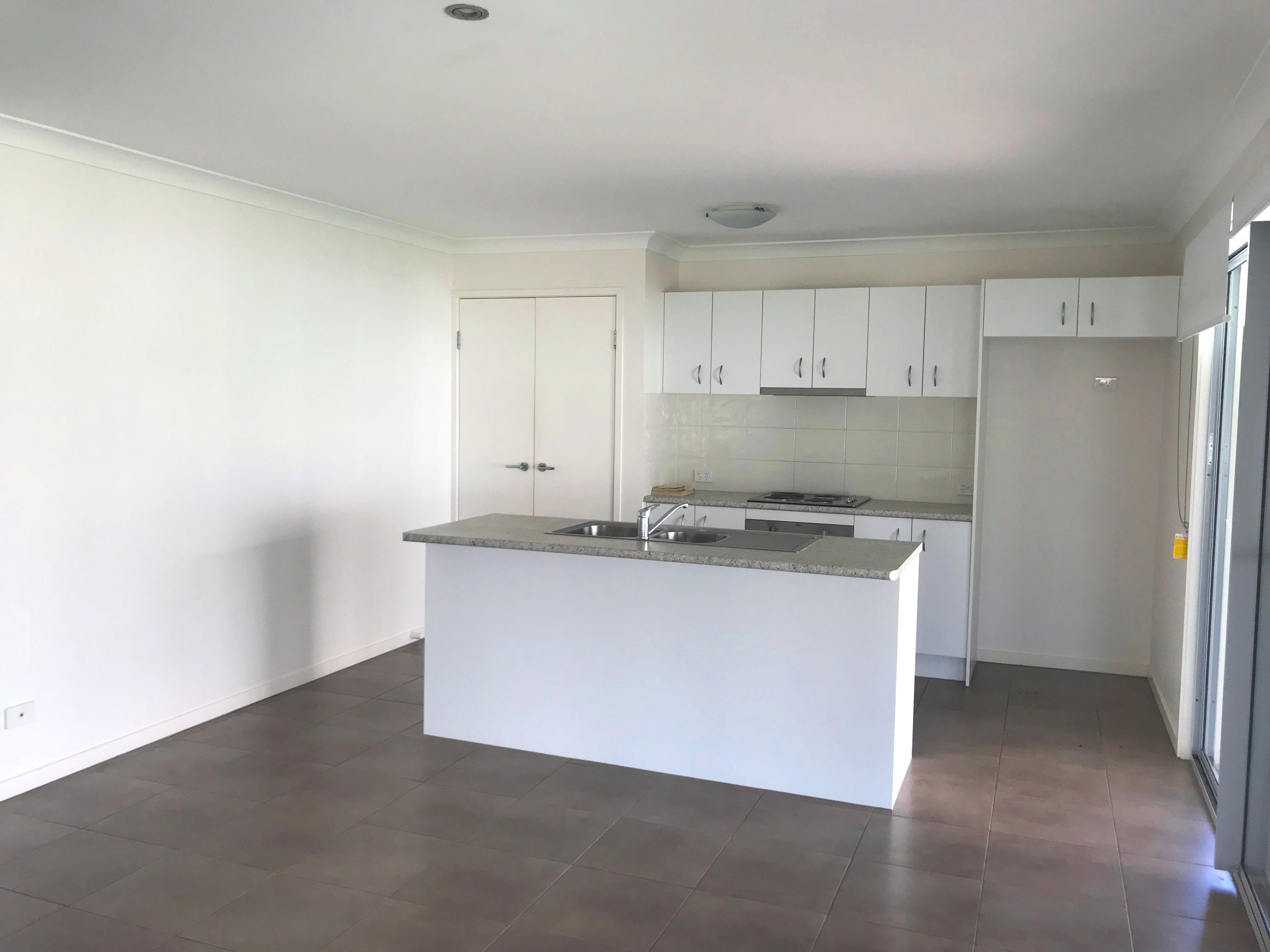 13 Middle Park Street, Little Mountain, QLD 4551