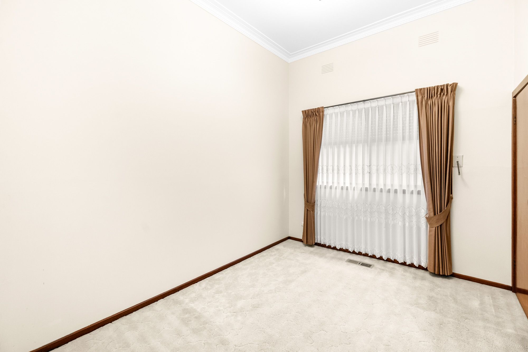 110 Mitchell Street — photo 8 of 21