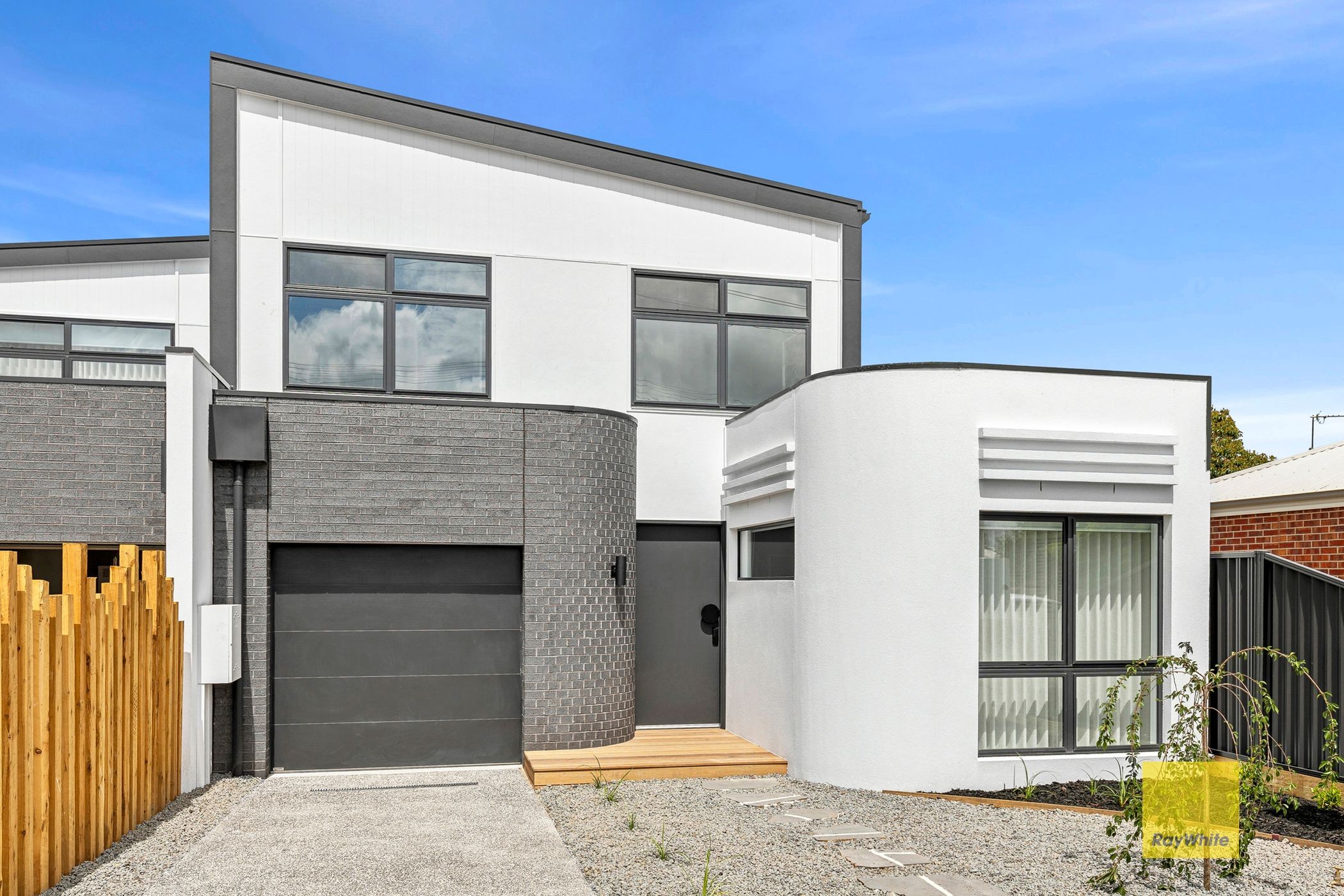 7B Lomond Terrace, East Geelong, VIC 3219