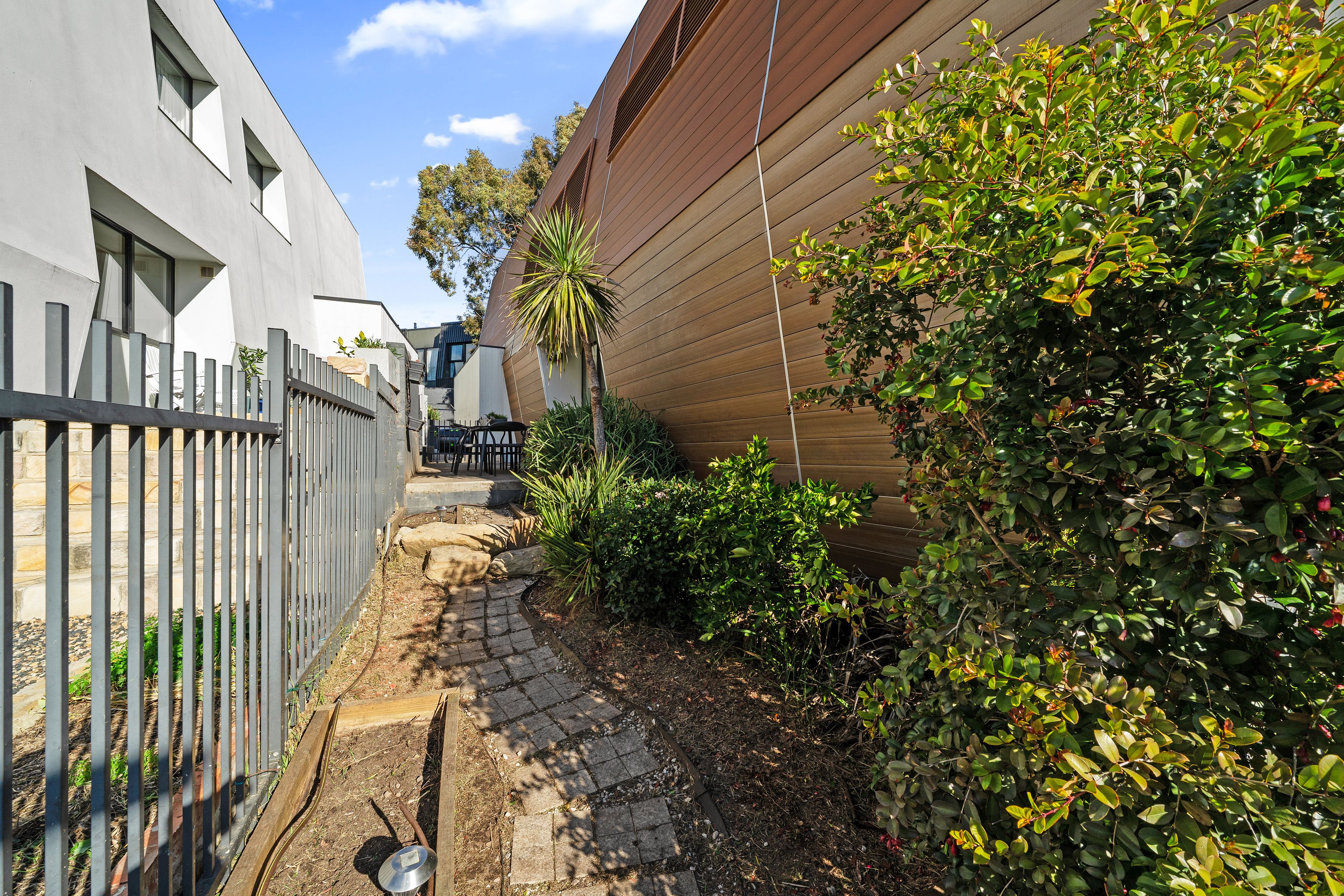 141 Thynne Street — photo 19 of 26