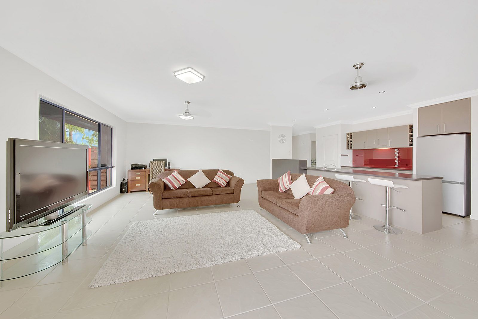 5 Panorama Court, Glen Eden, QLD 4680