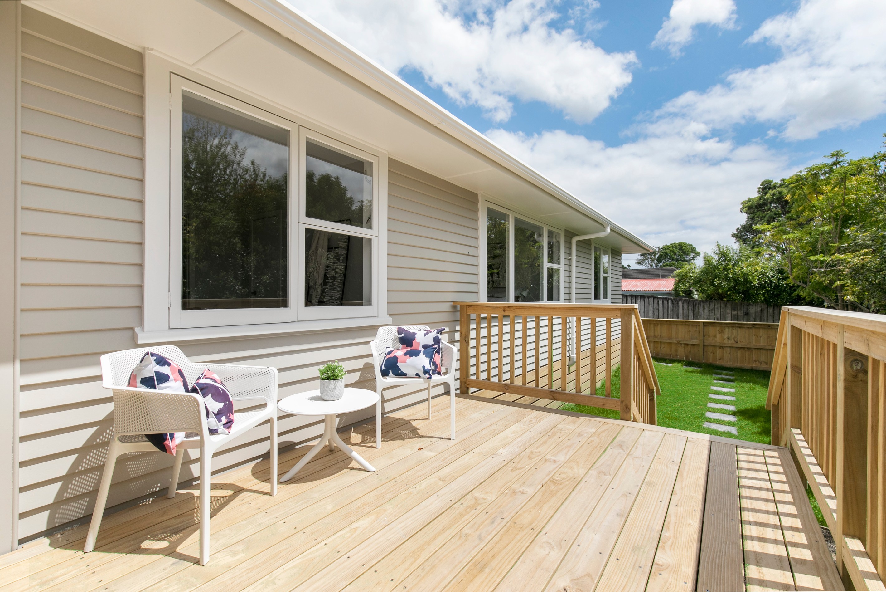 4 Lancaster Road, Beach Haven, North Shore City