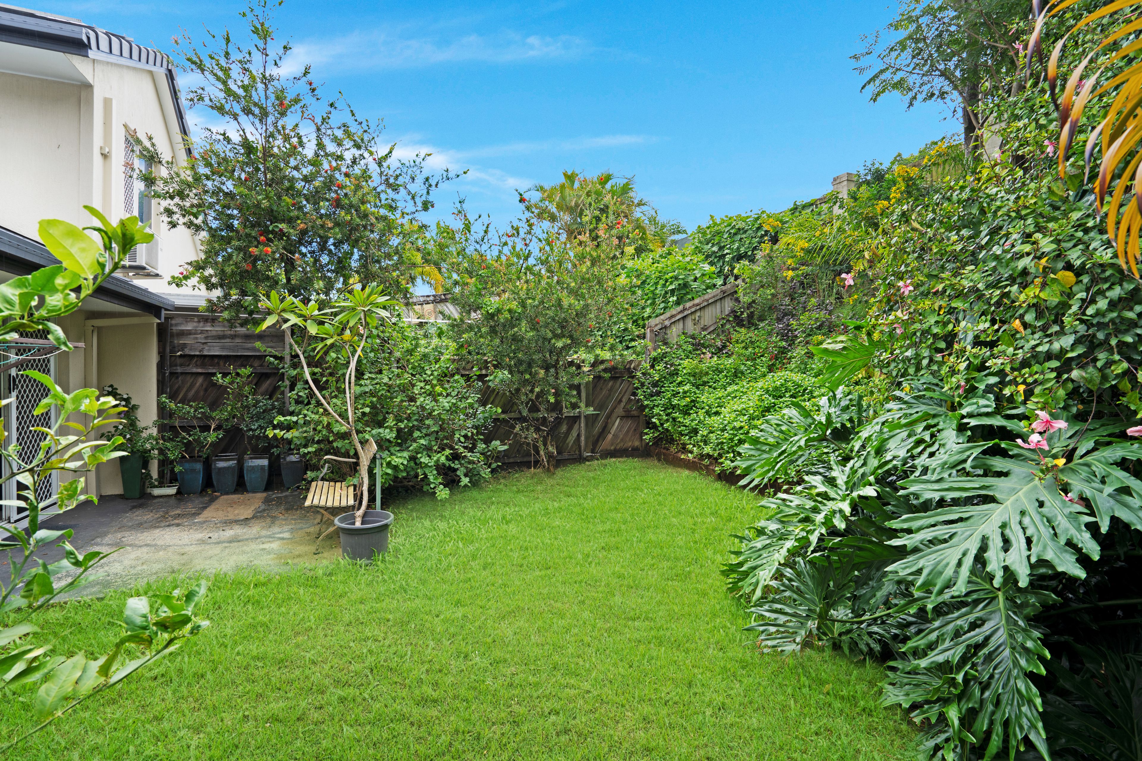 2/15-35 Killarney Avenue, Robina, QLD 4226