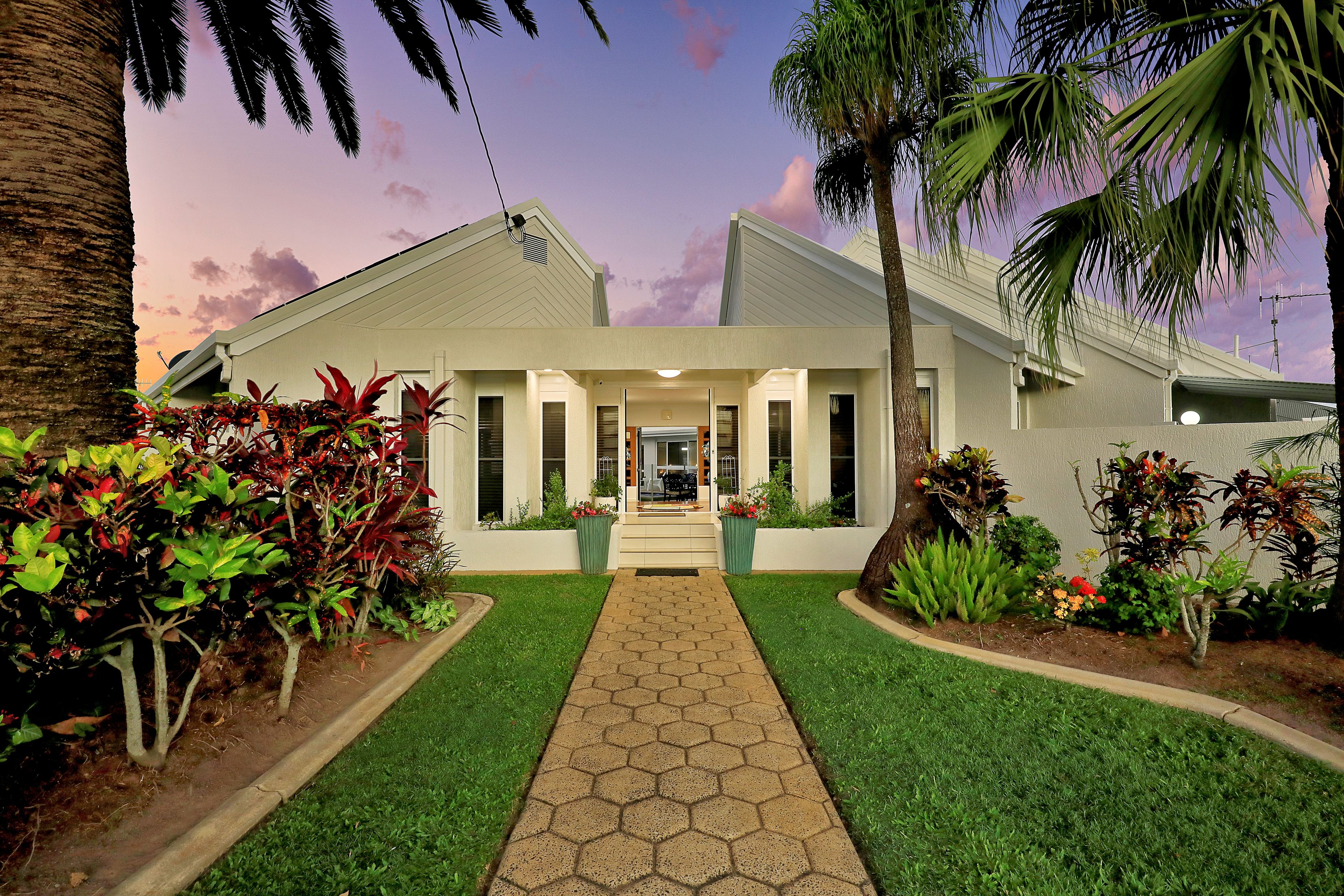 10 Murphy Court, Avenell Heights, QLD 4670