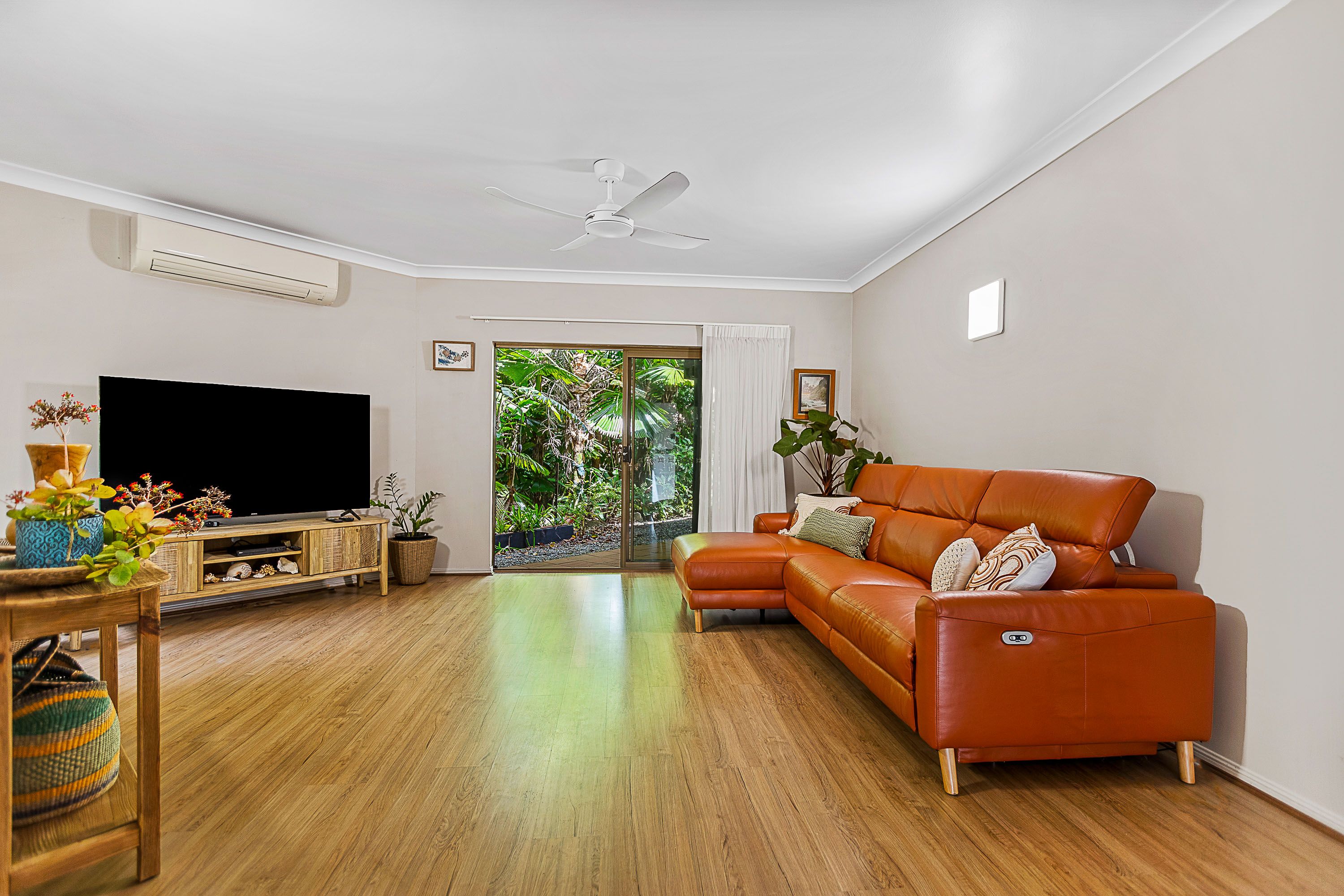 17 Bangalow Place — photo 5 of 27