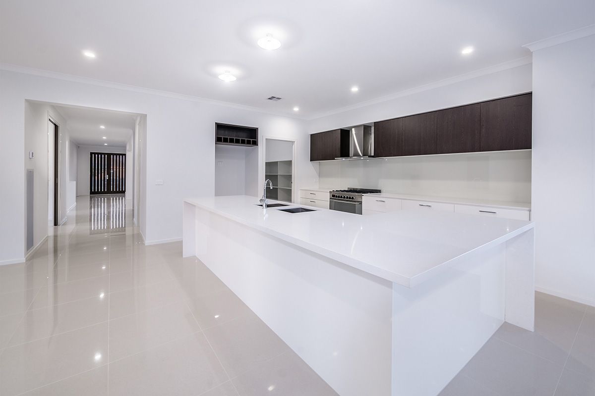91 Aquatic Drive, Cranbourne West, VIC 3977