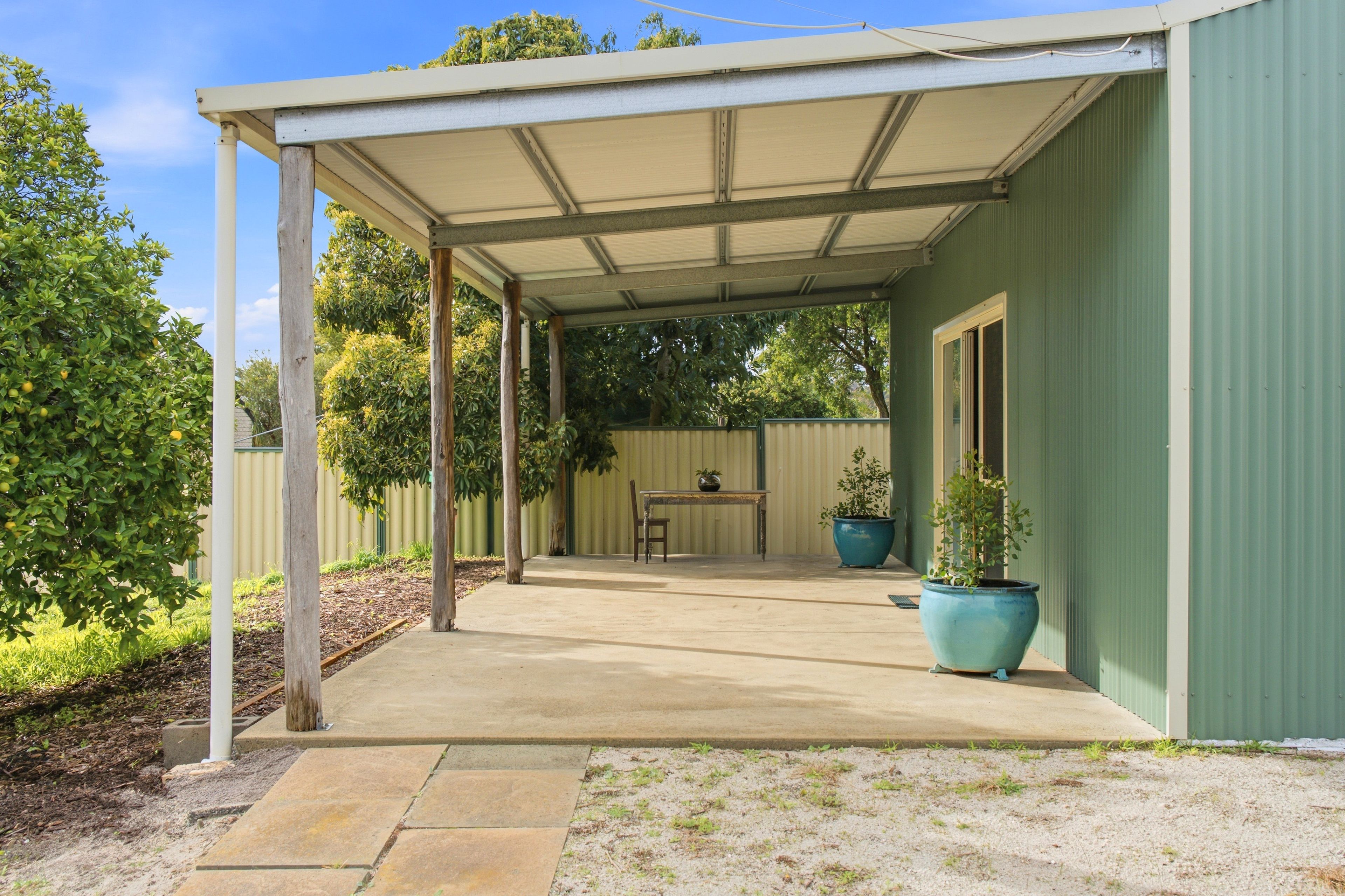 58 Emerald Street — photo 17 of 24