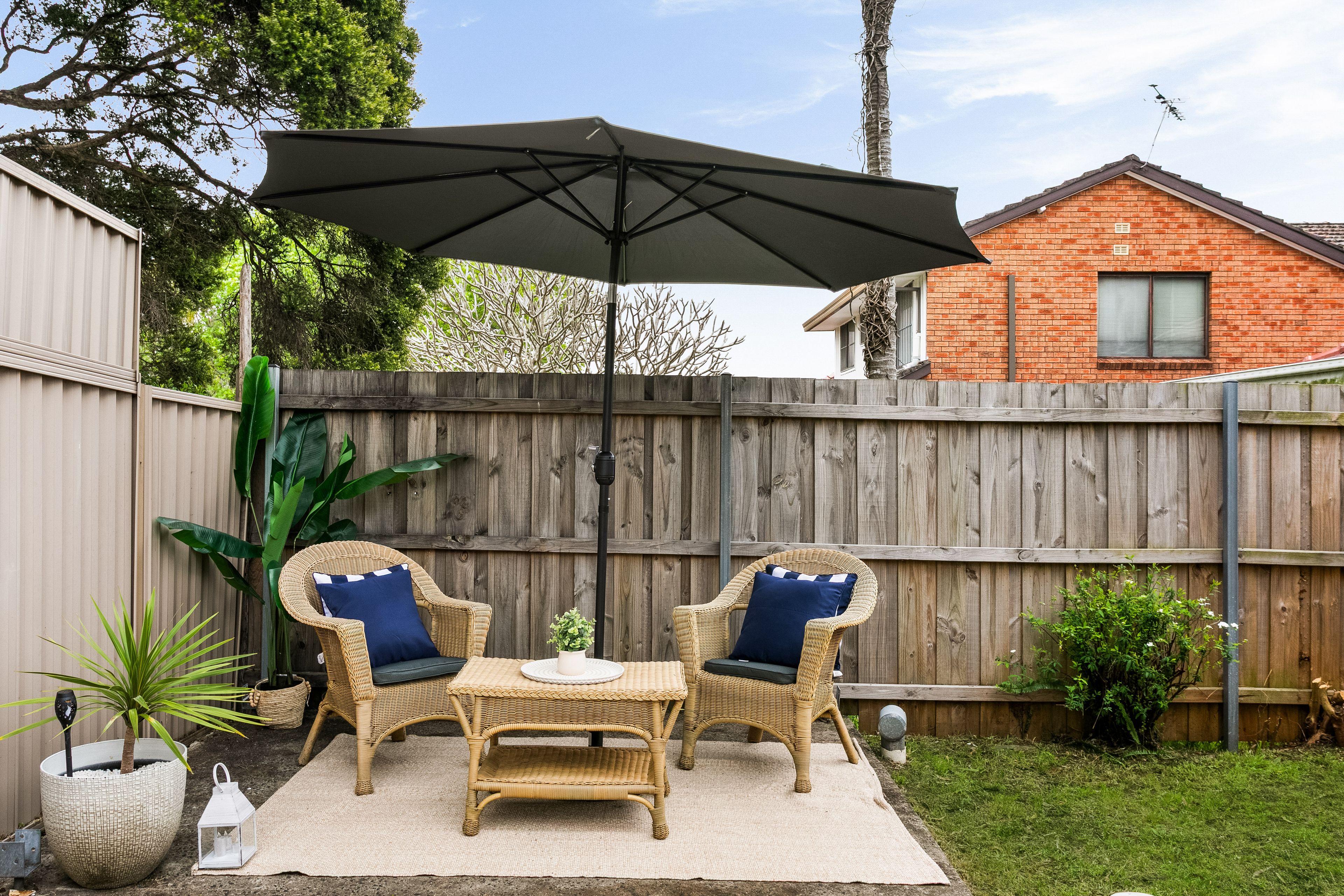 35 Apsley Avenue — photo 10 of 12