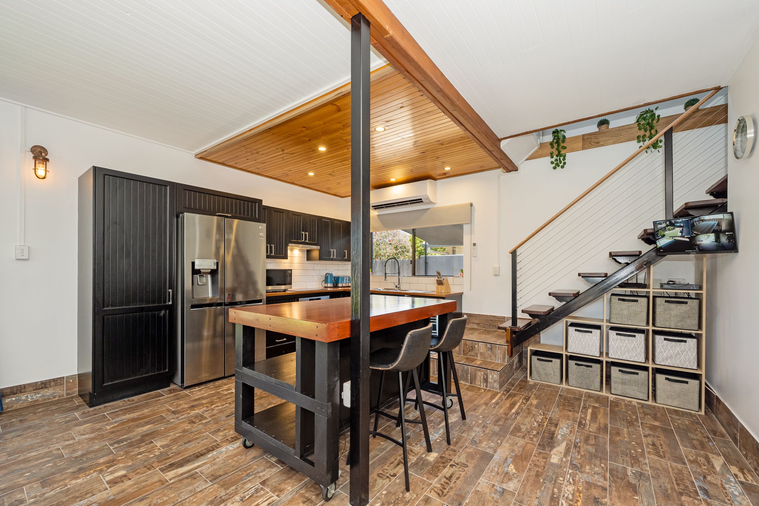 10 Viles Street, Rosslea, QLD 4812
