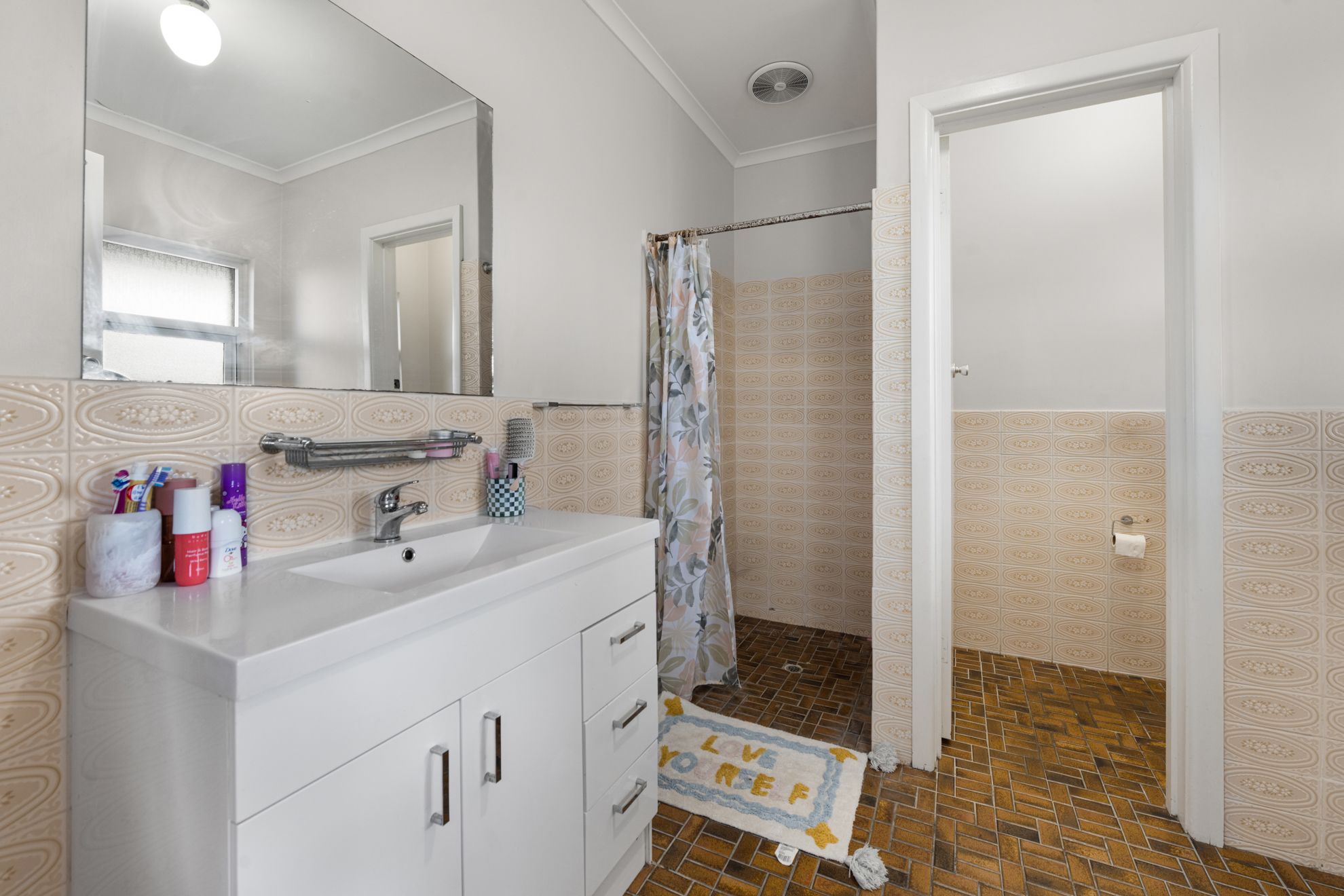 7/9 Sinclair Street — photo 3 of 8