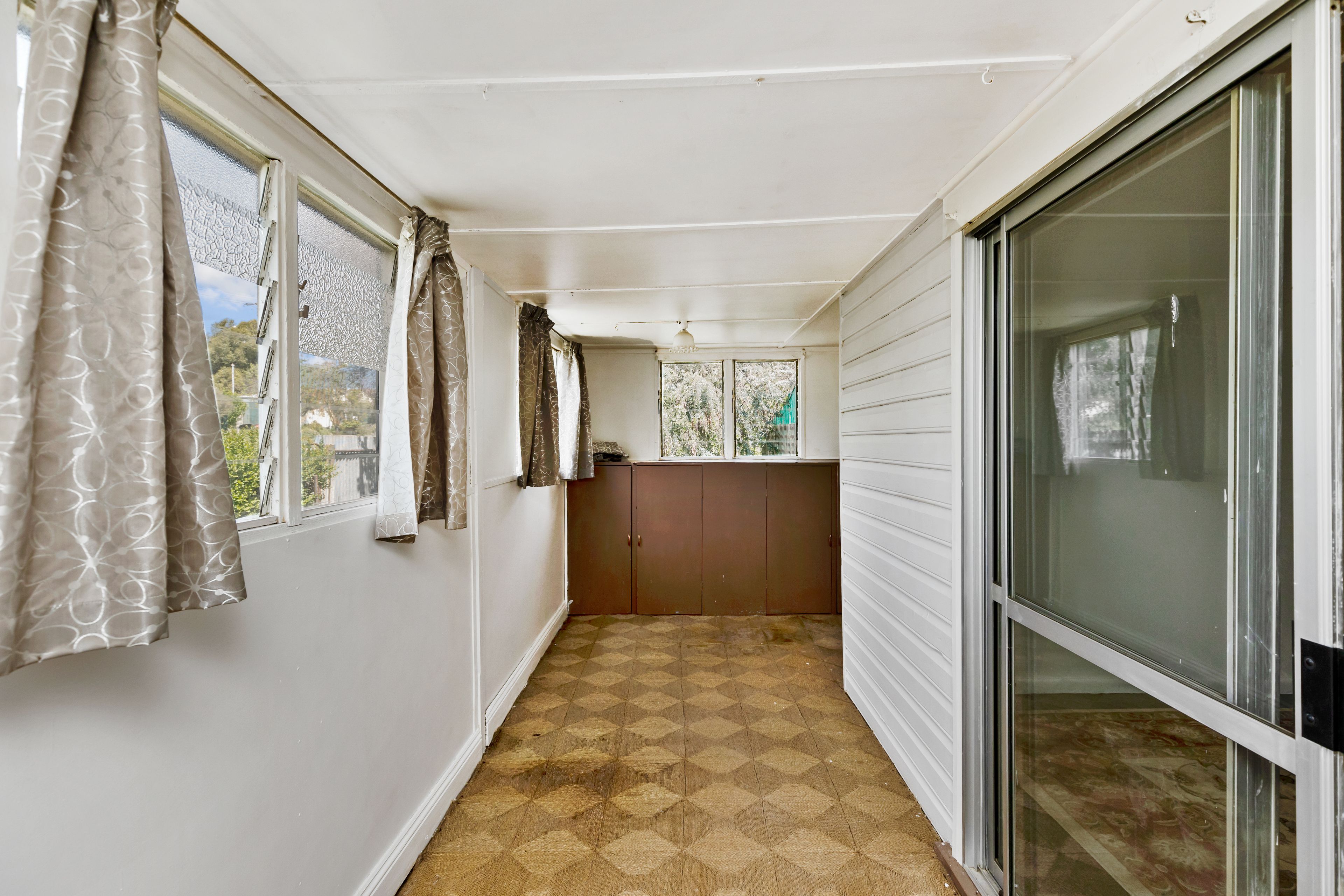 25 Crown Street — photo 13 of 19