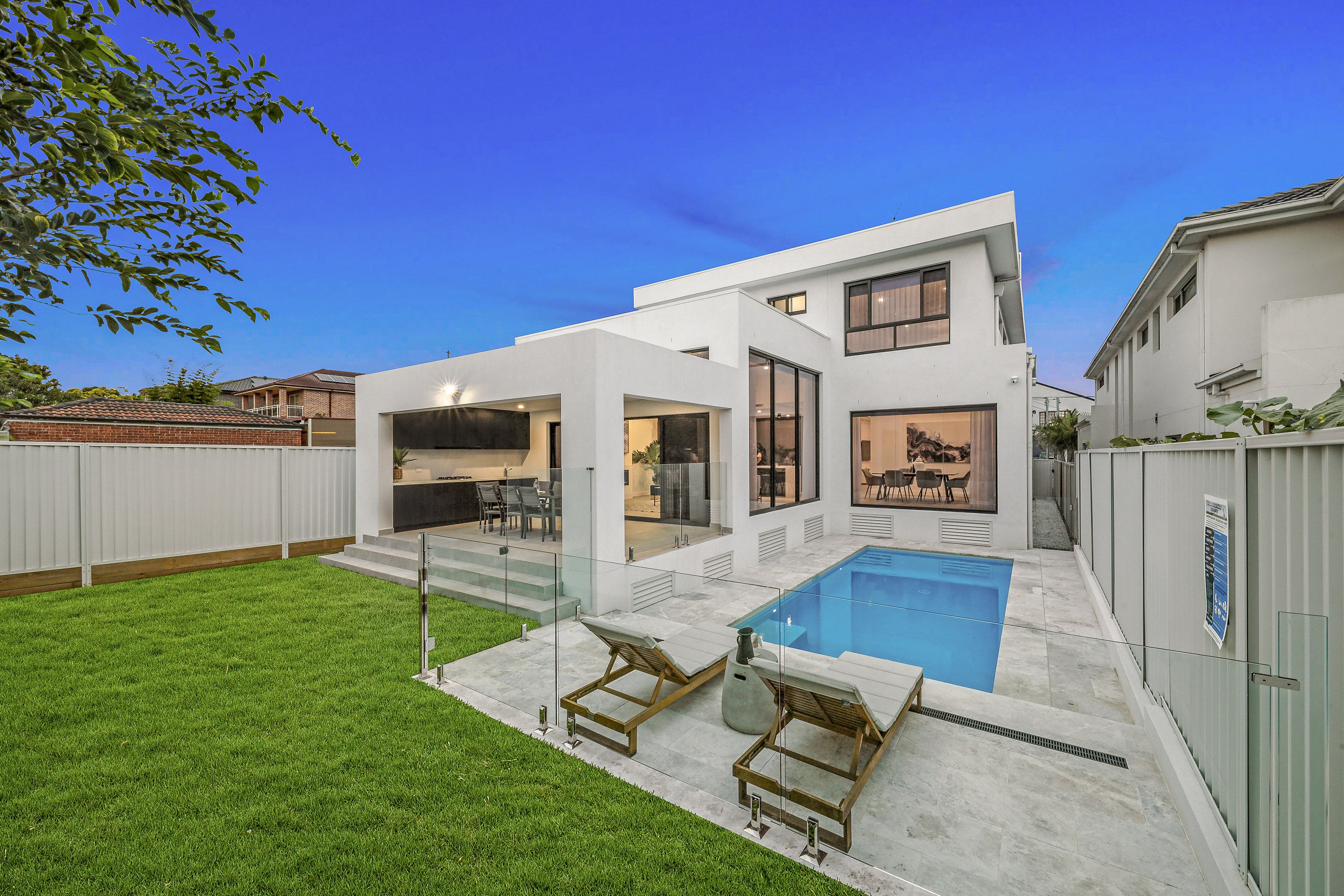 184 Gloucester Road, Hurstville NSW 2220