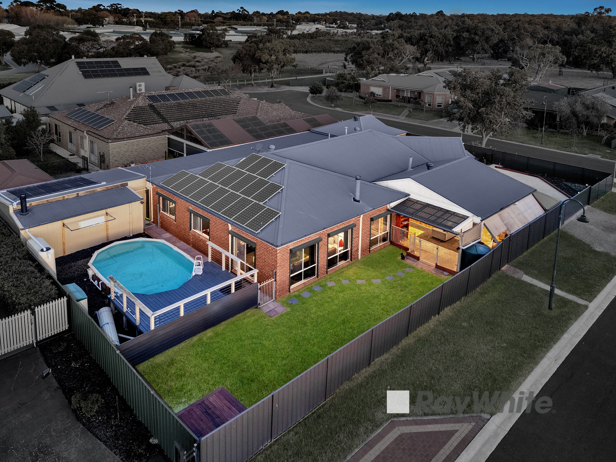 10 Galway Place, Cranbourne, VIC 3977