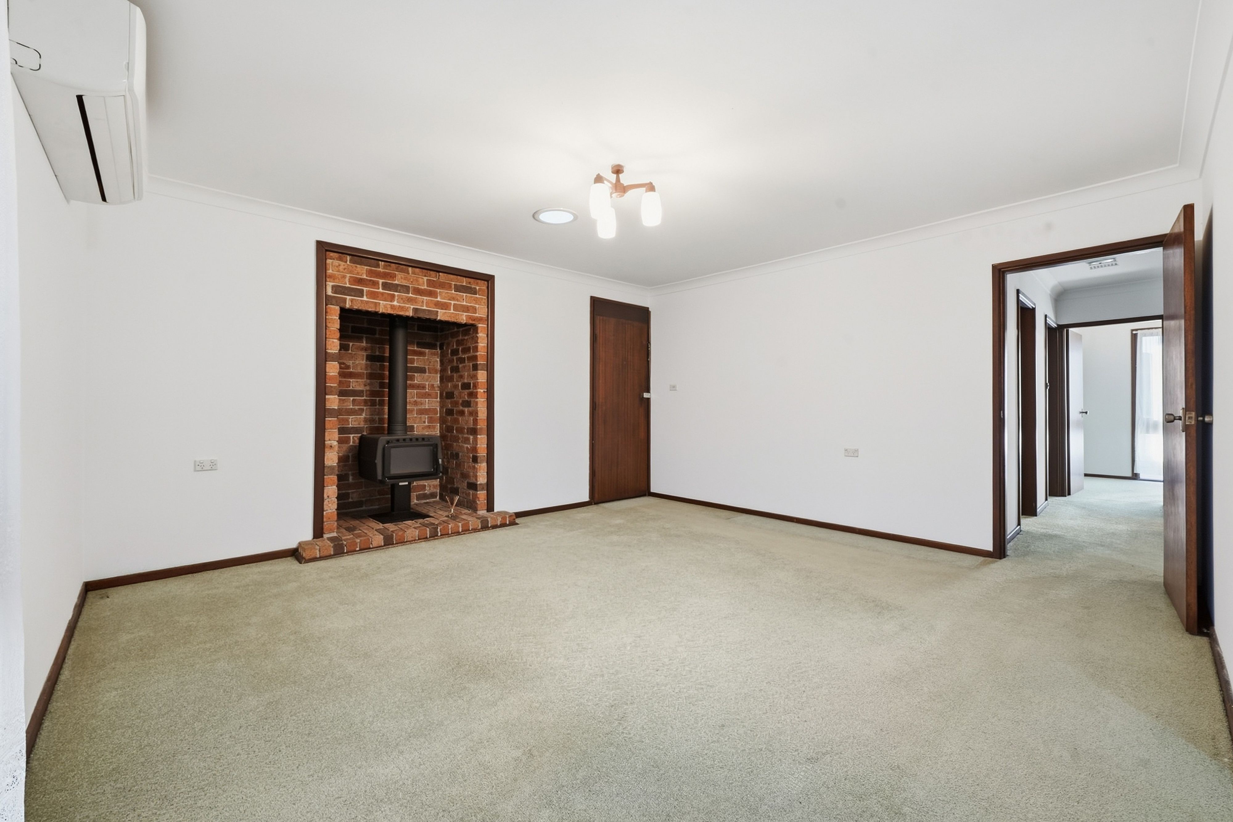 9 Bass Place — photo 5 of 17