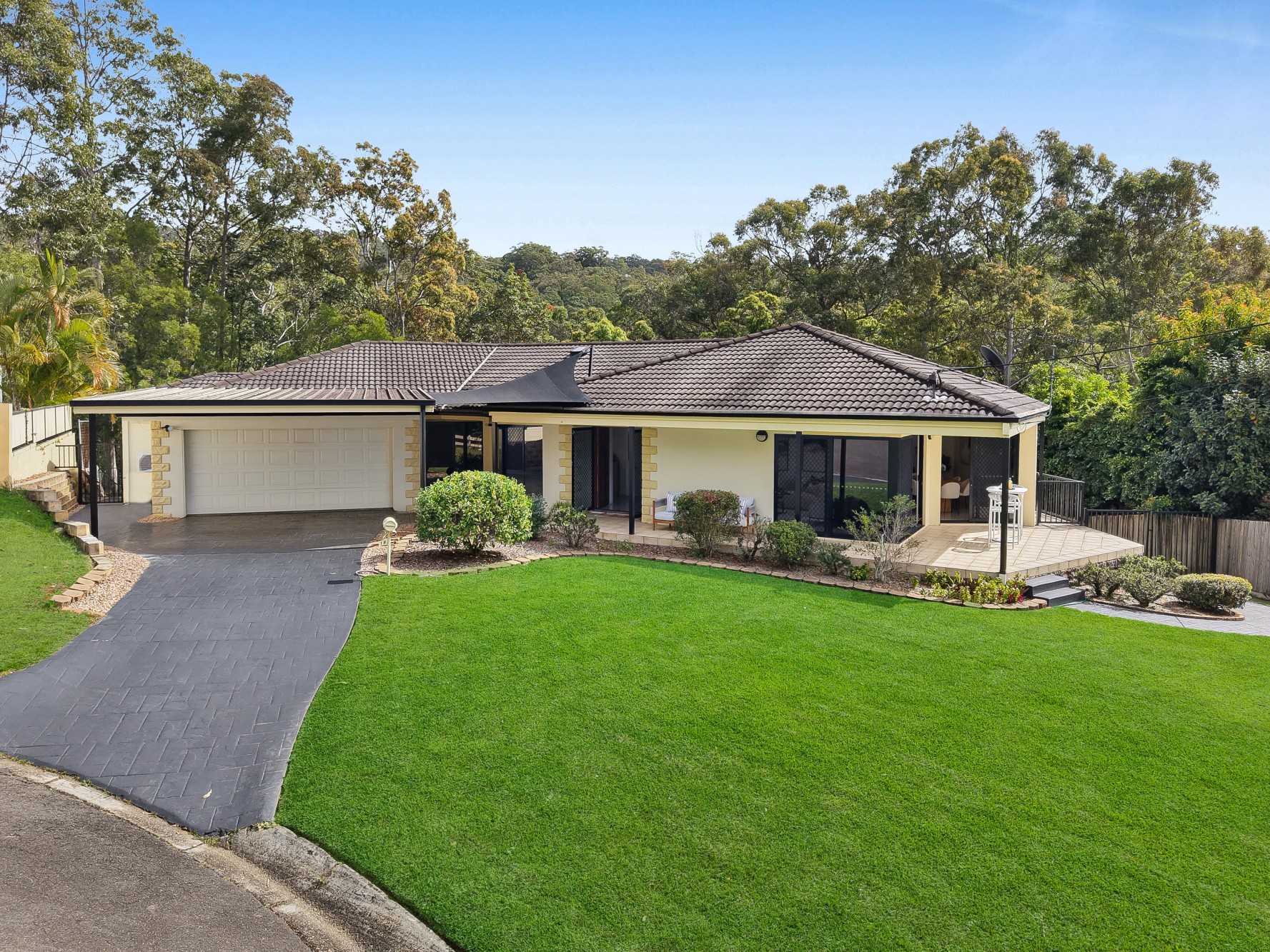 19 Raffles Court, Mudgeeraba, QLD 4213