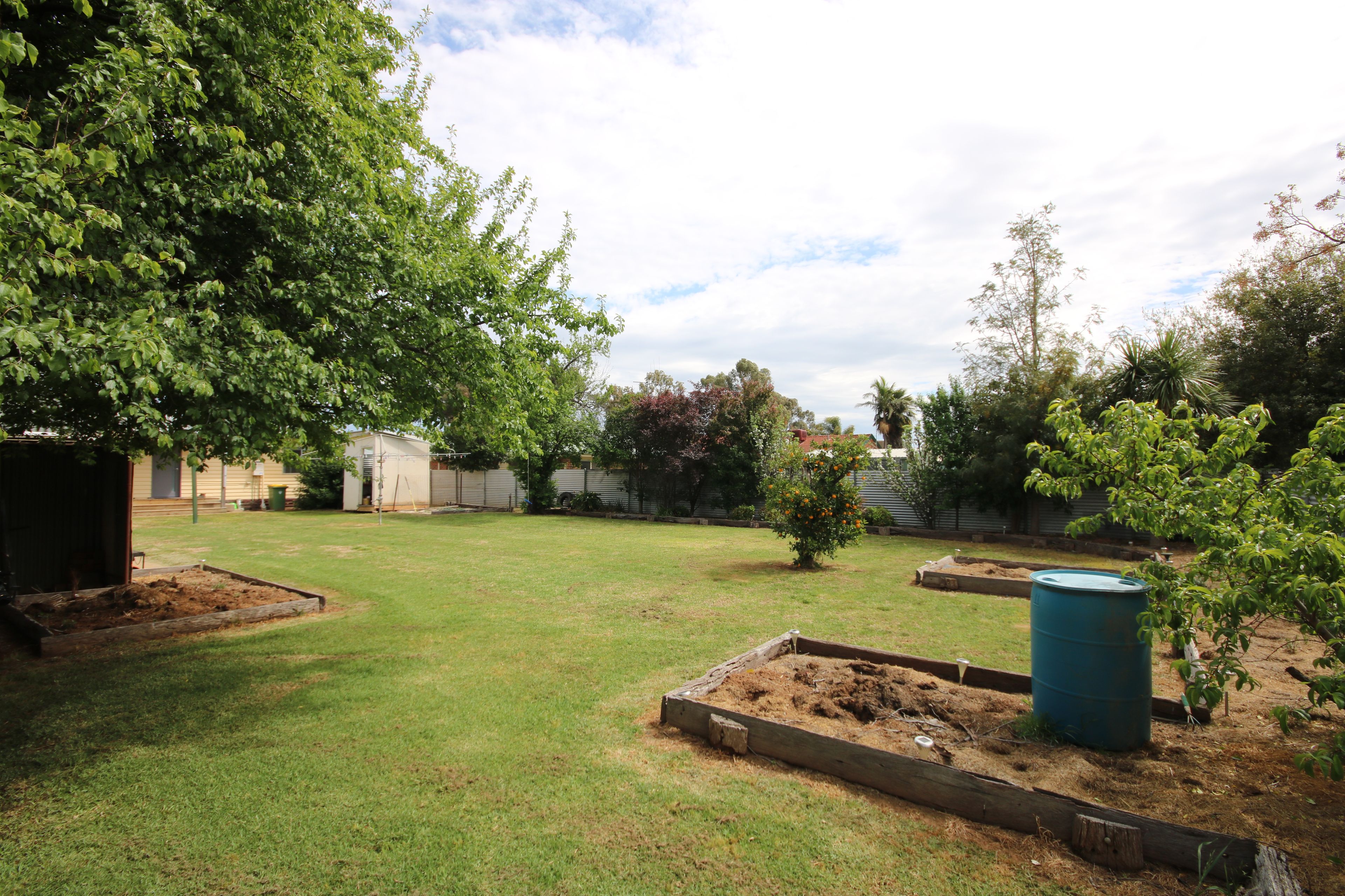 33 Baynes Street, Rochester, VIC 3561