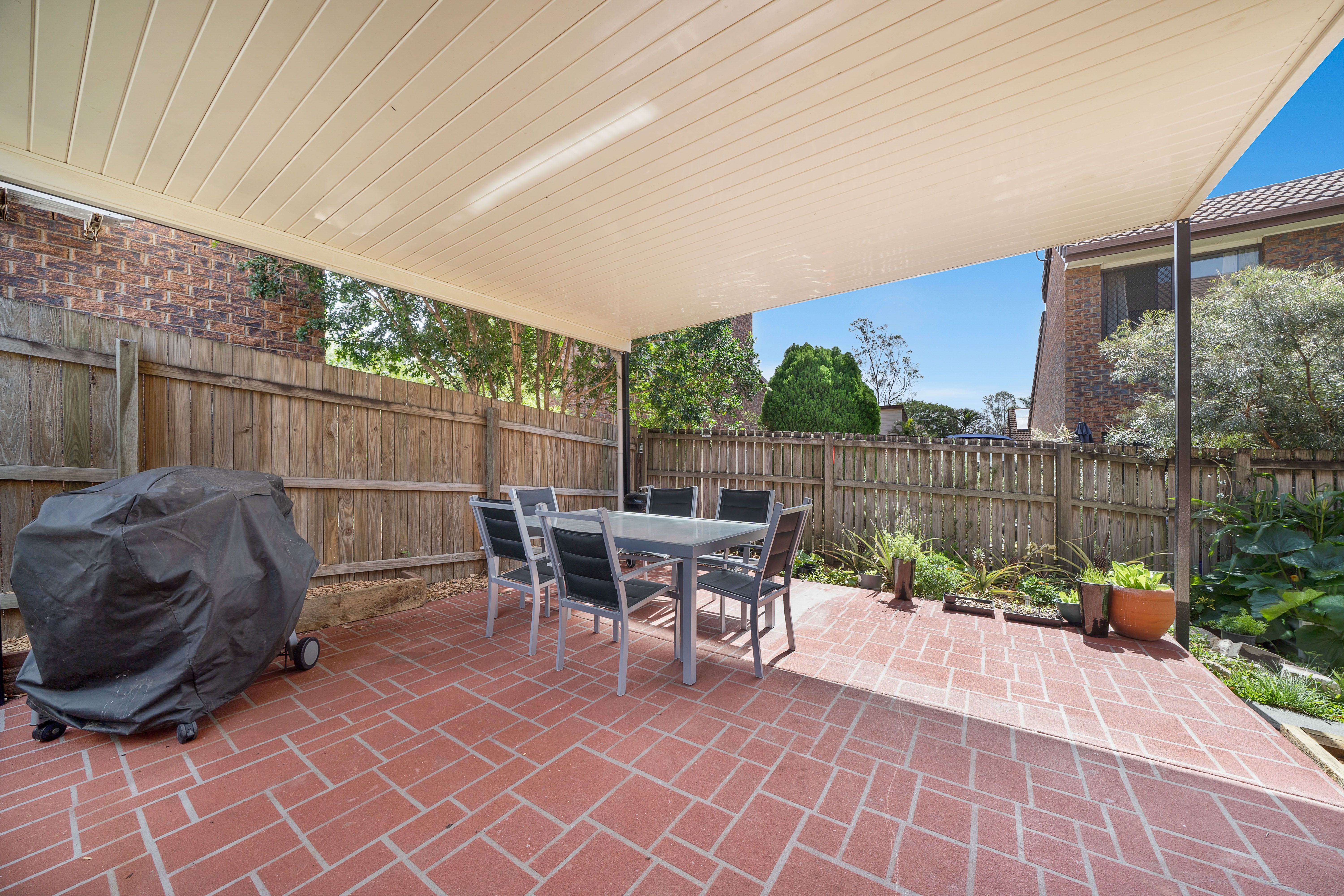 95 Barbaralla Drive, Springwood QLD 4127