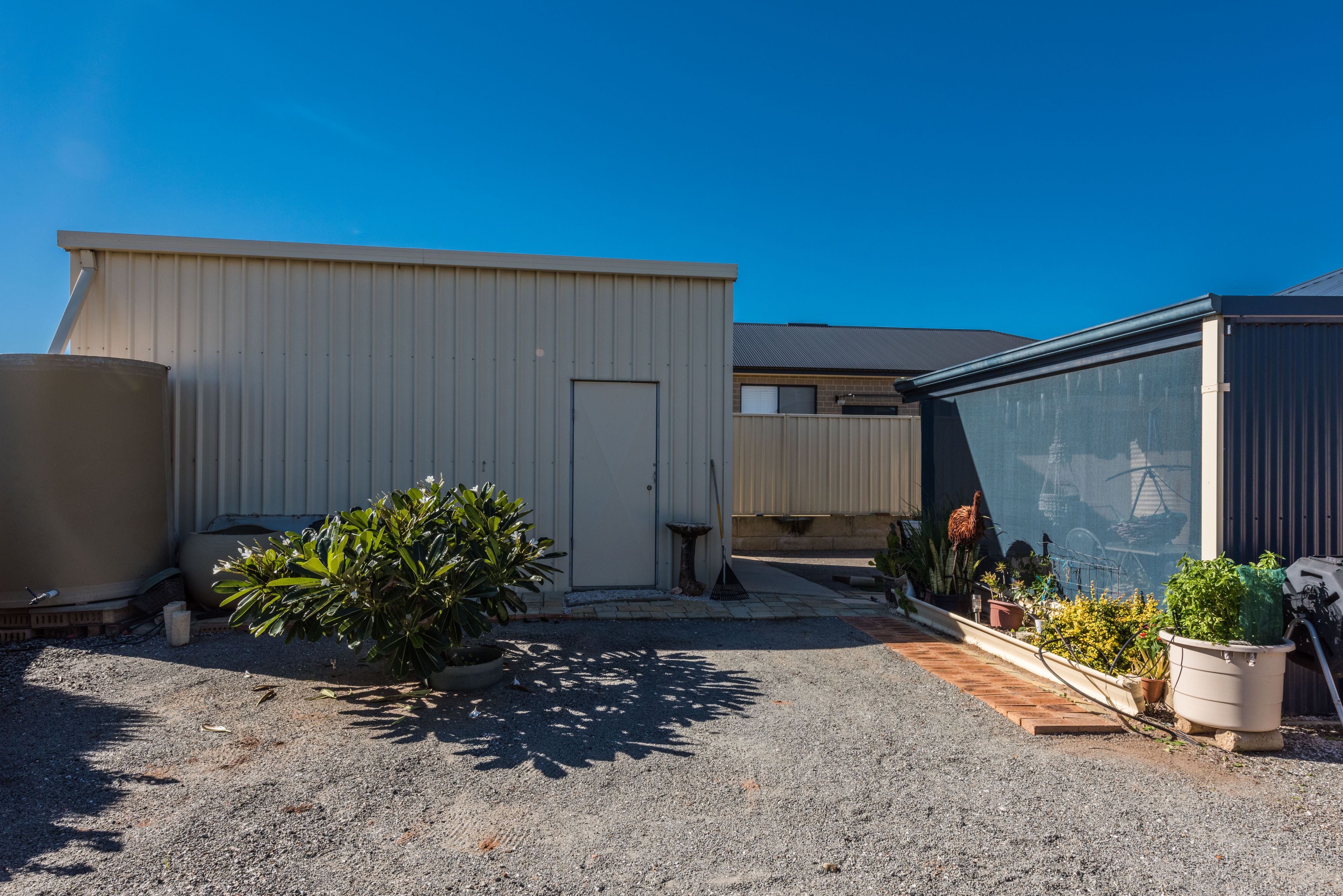 6 Mitchell Heights, Dongara, WA 6525