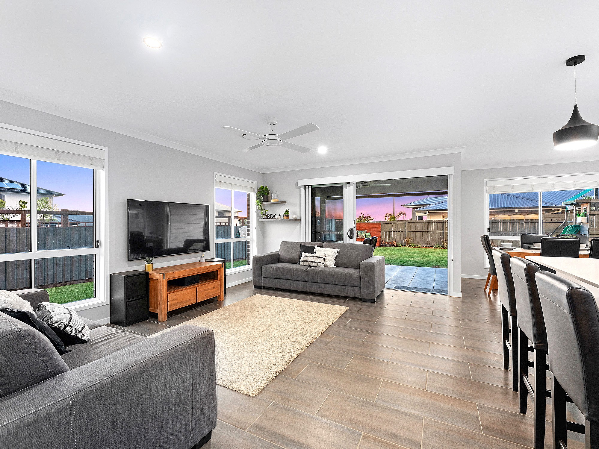 2 Finke Street, South Ripley, QLD 4306