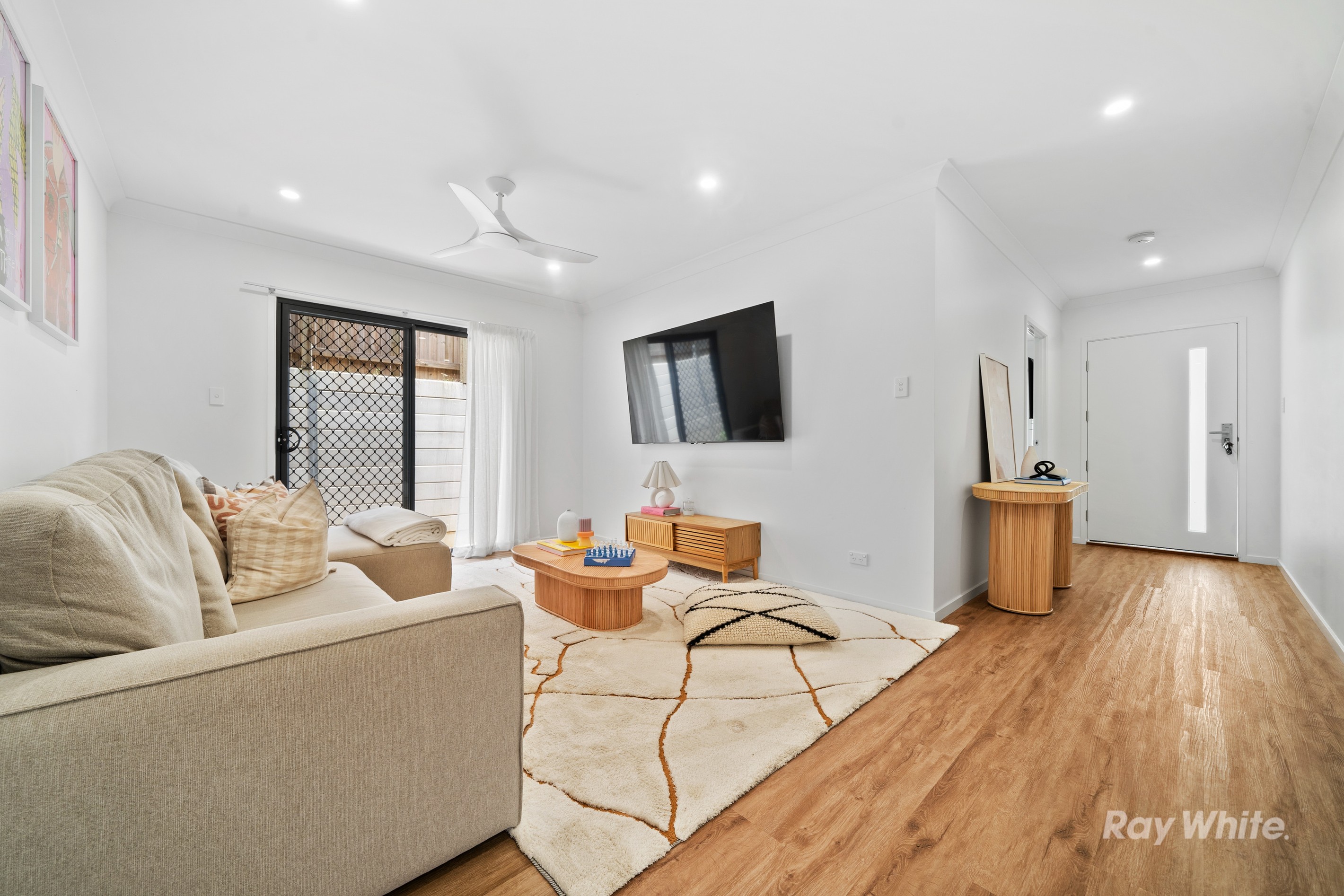 32 Bolte Street, SPRING MOUNTAIN, QLD 4300