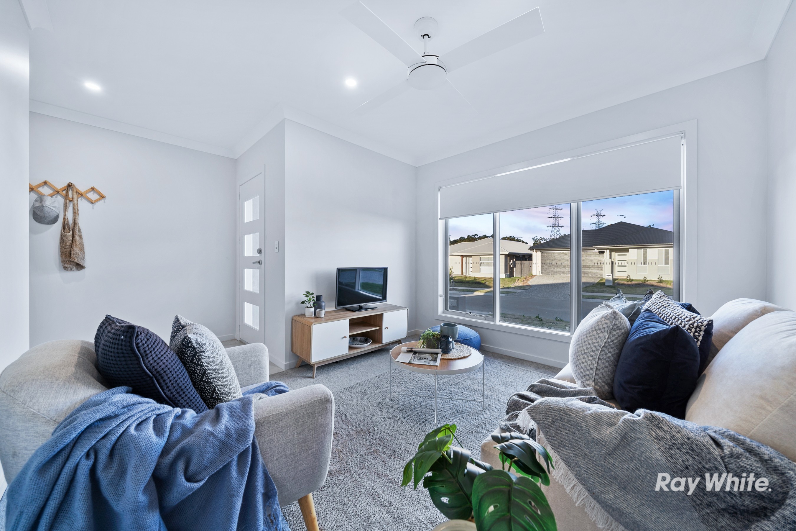 16 Eucalyptus Street, Greenbank, QLD 4124