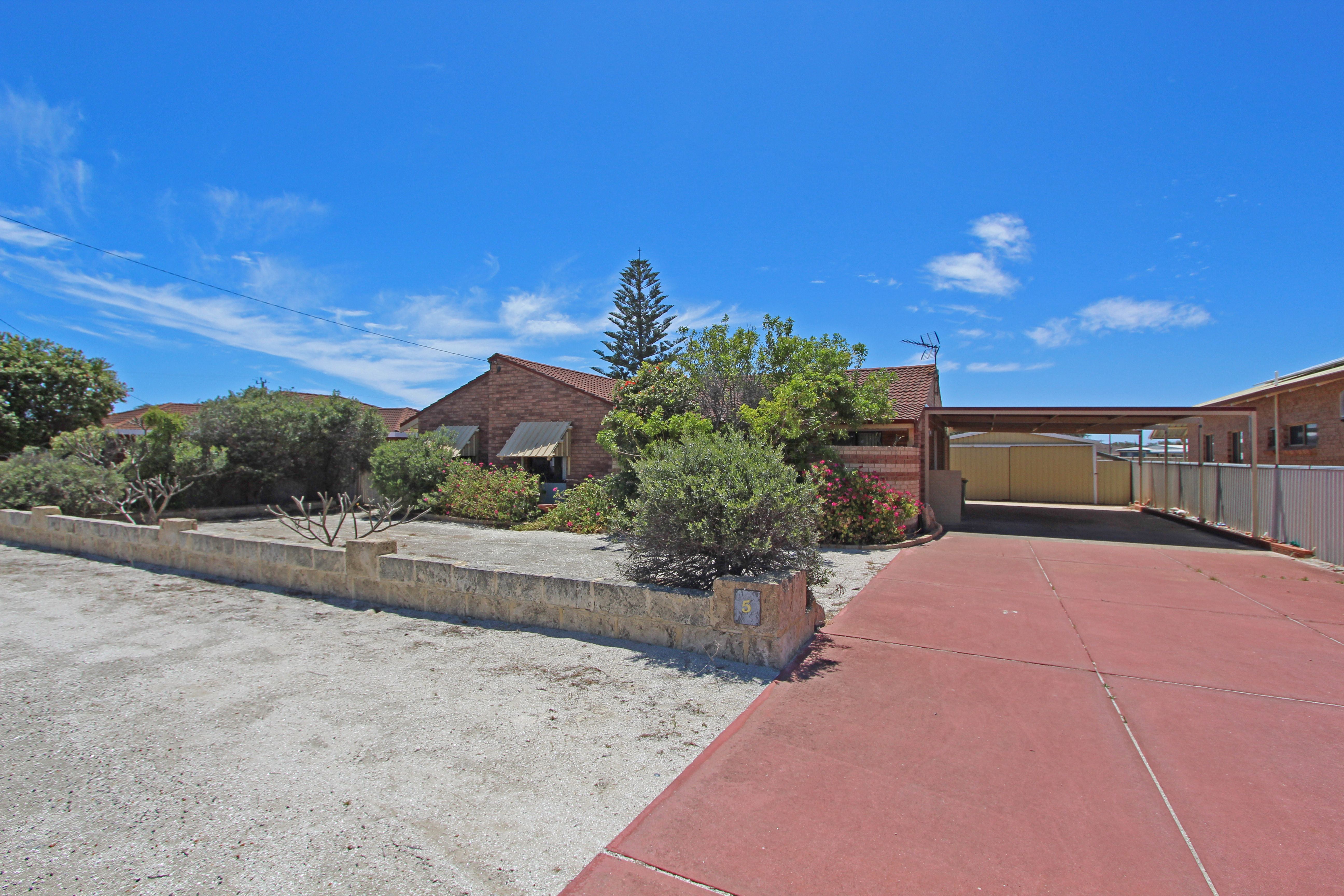 5 Ward Street, Jurien Bay, WA 6516