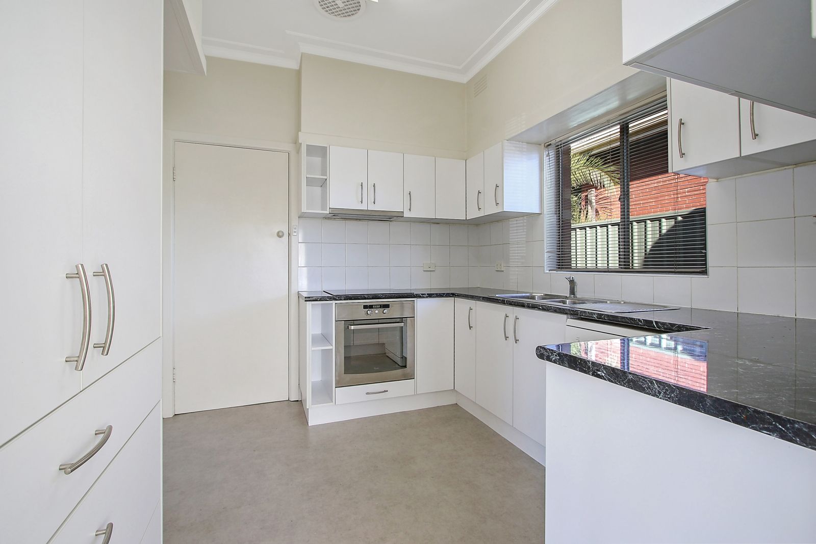 1/597 Englehardt Street, Albury, NSW 2640