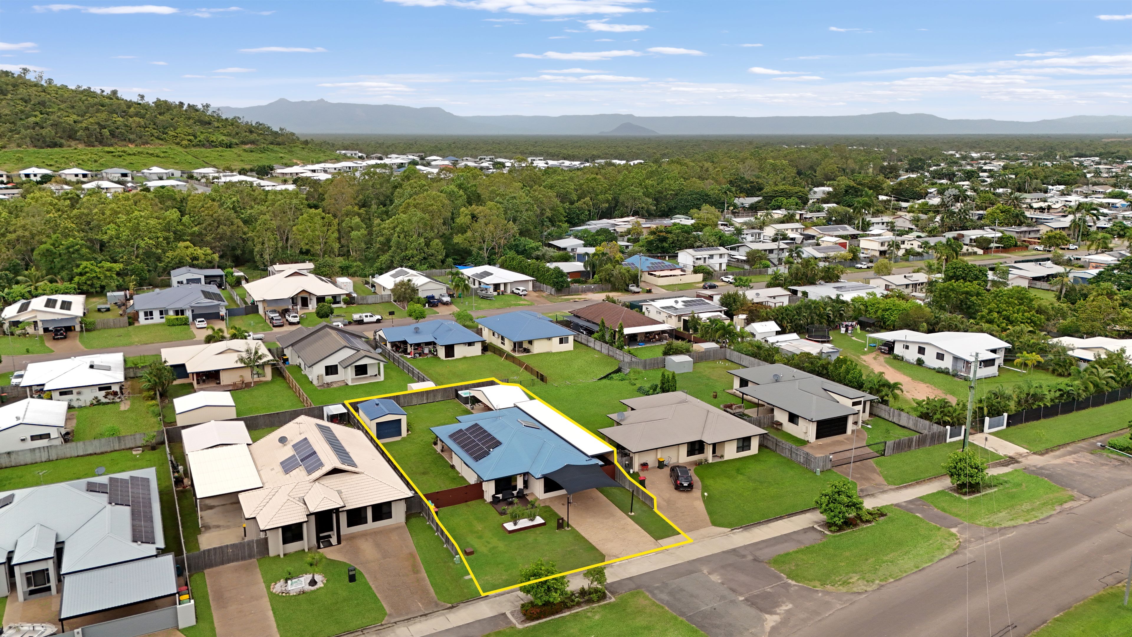 12 Geaney Lane, Deeragun, QLD 4818