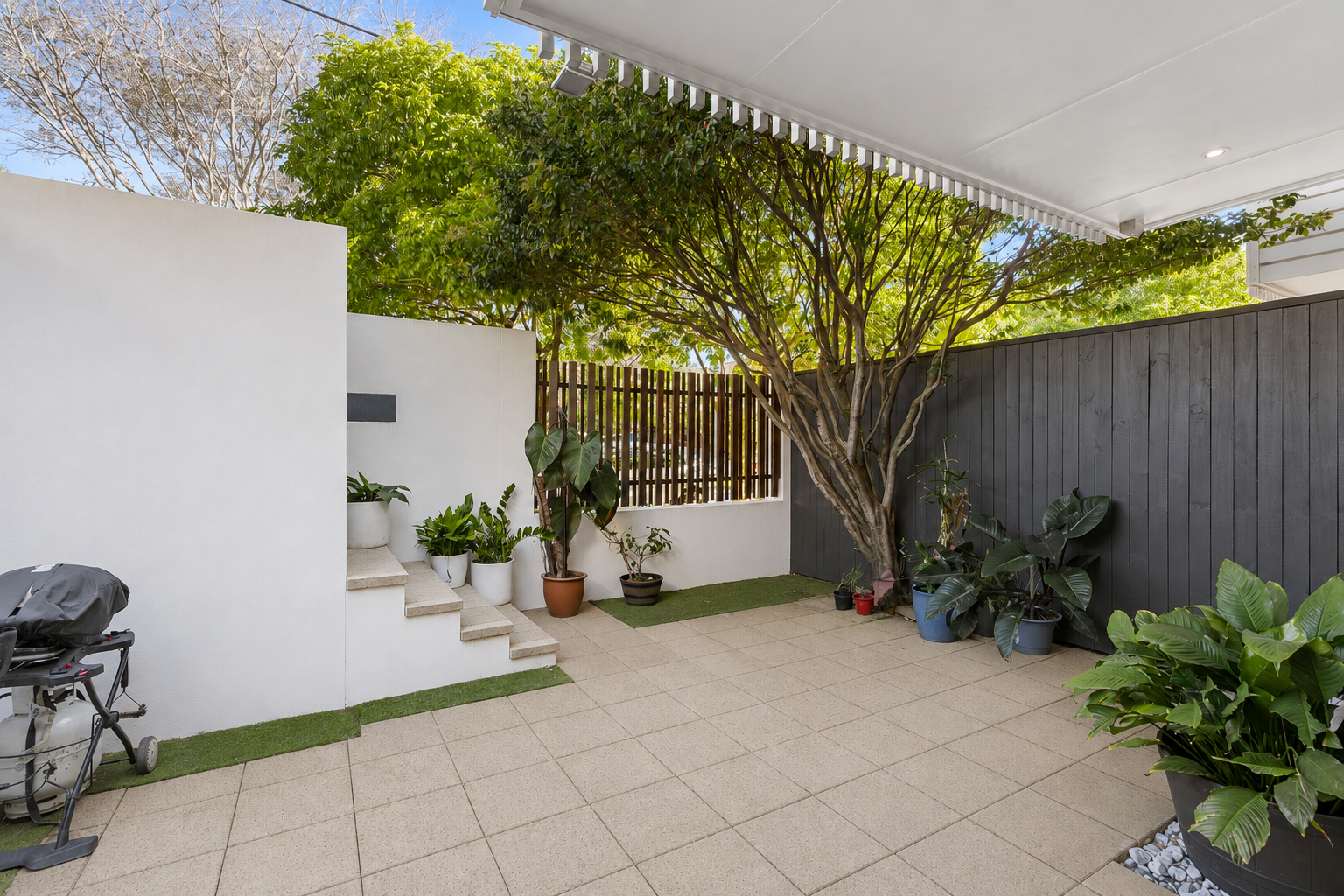 4/24 Querrin Street — photo 4 of 27