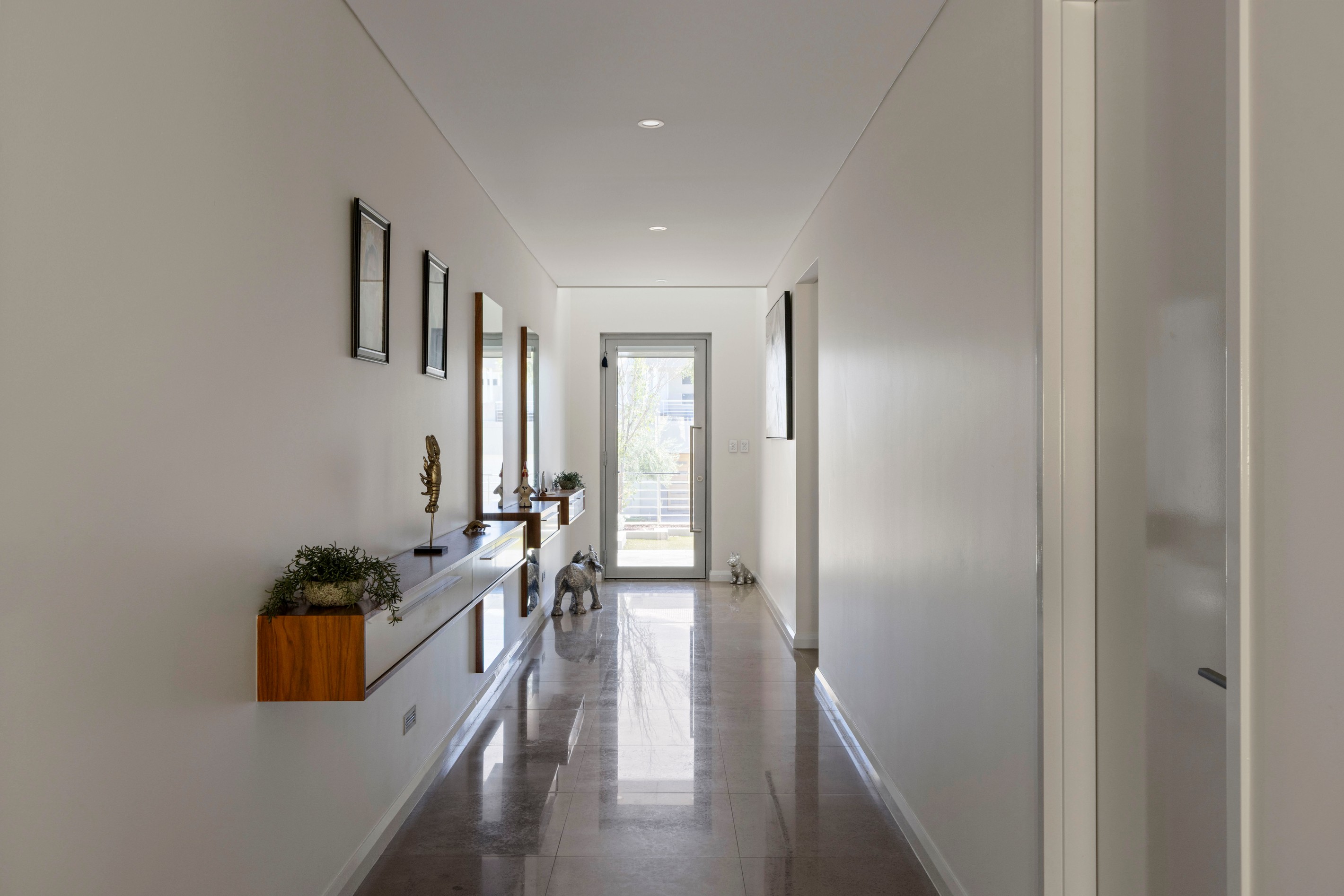 14 Hydaspe Vista, North Coogee, WA 6163