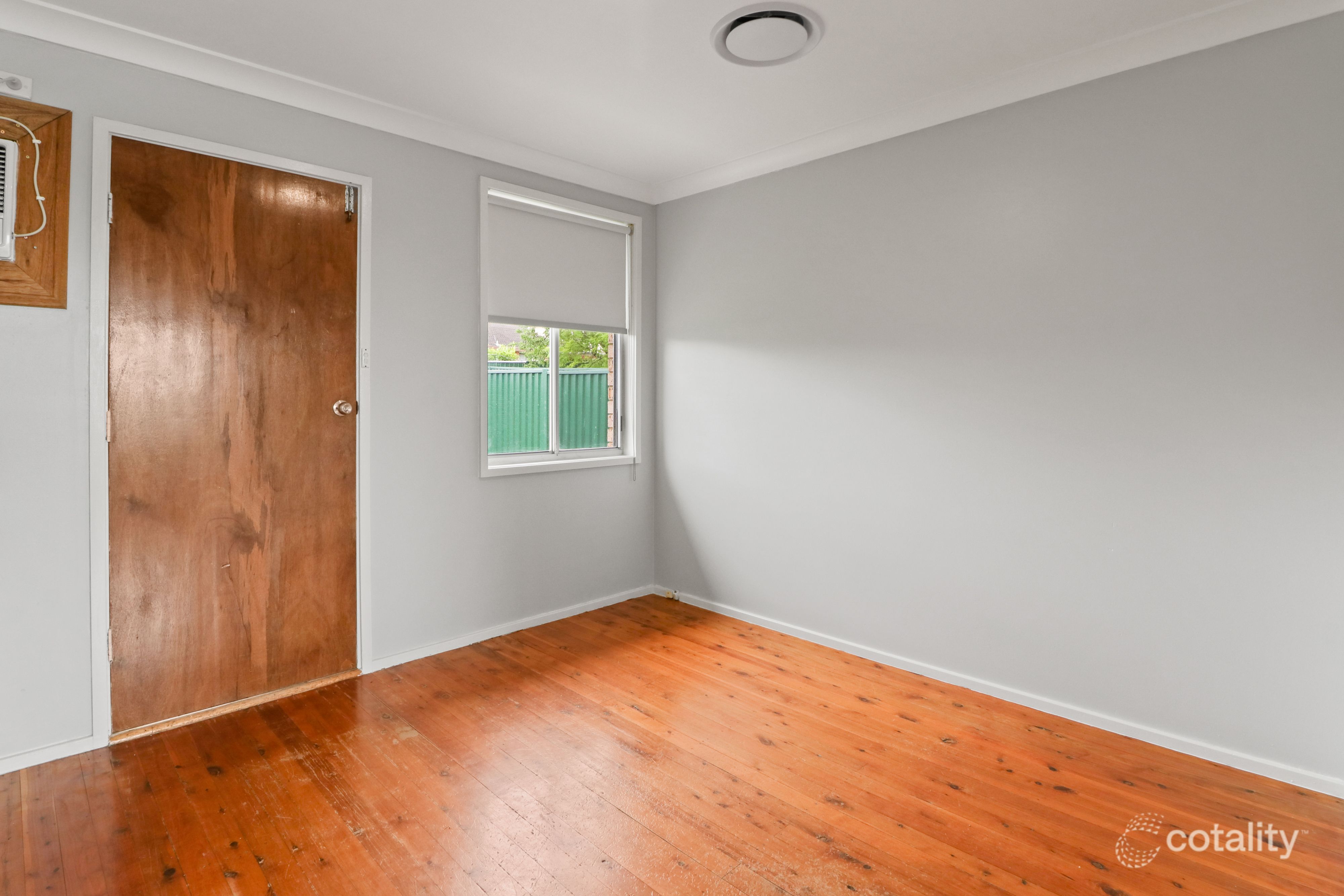 4 Downes Street — photo 4 of 7