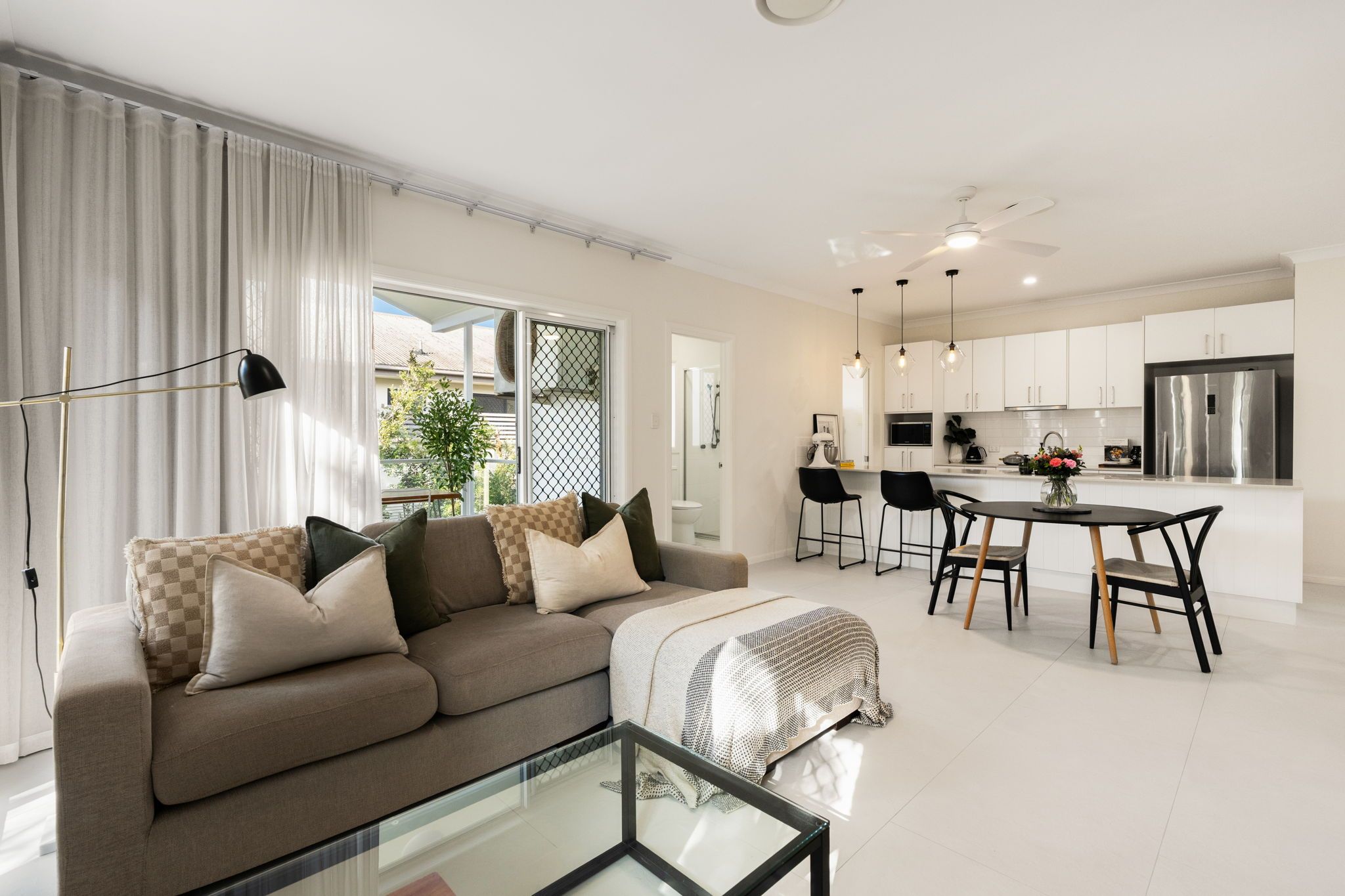 2/27 Railway Parade, Nundah, QLD 4012