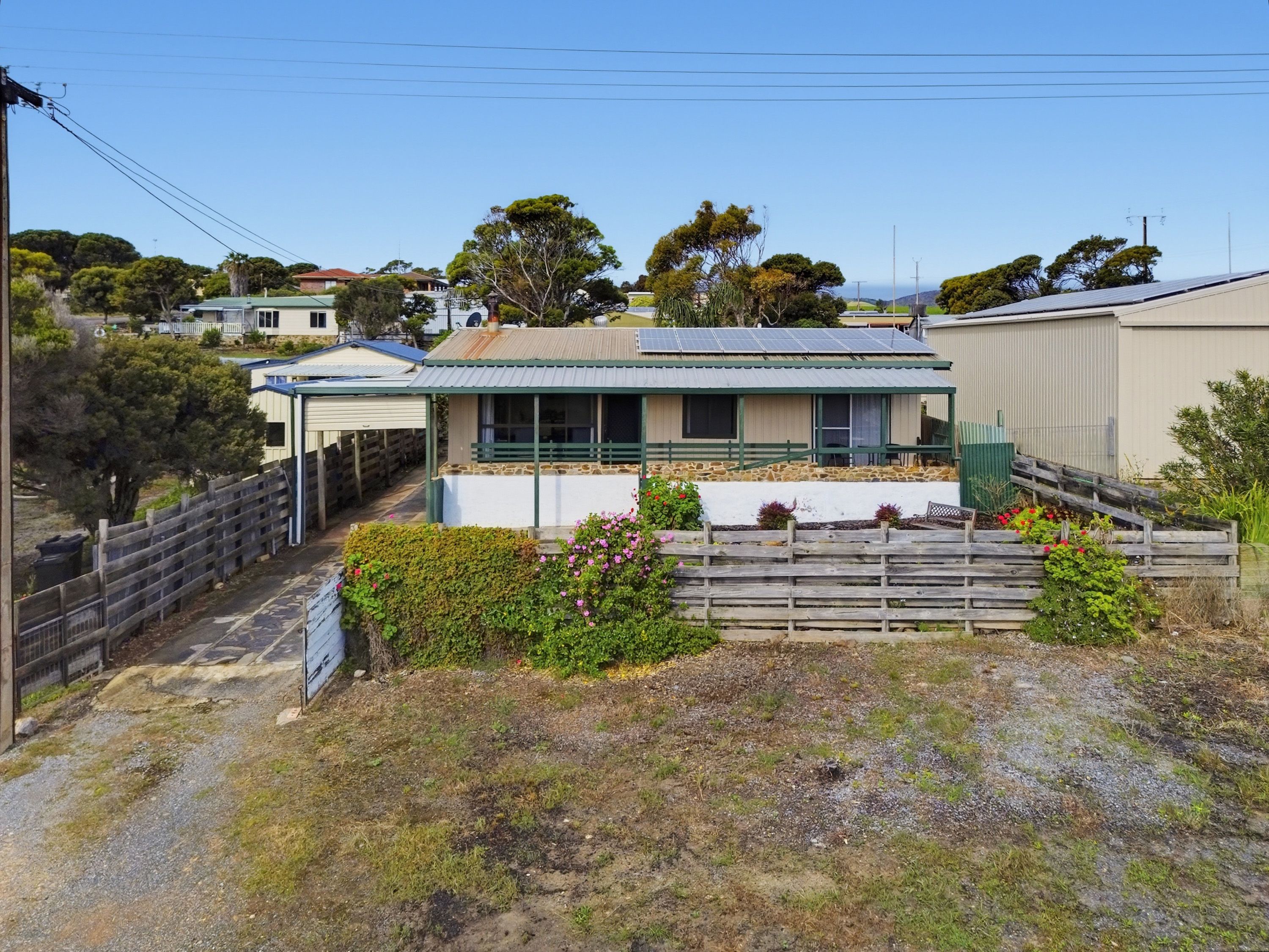 37 Fleurieu Avenue — photo 21 of 29