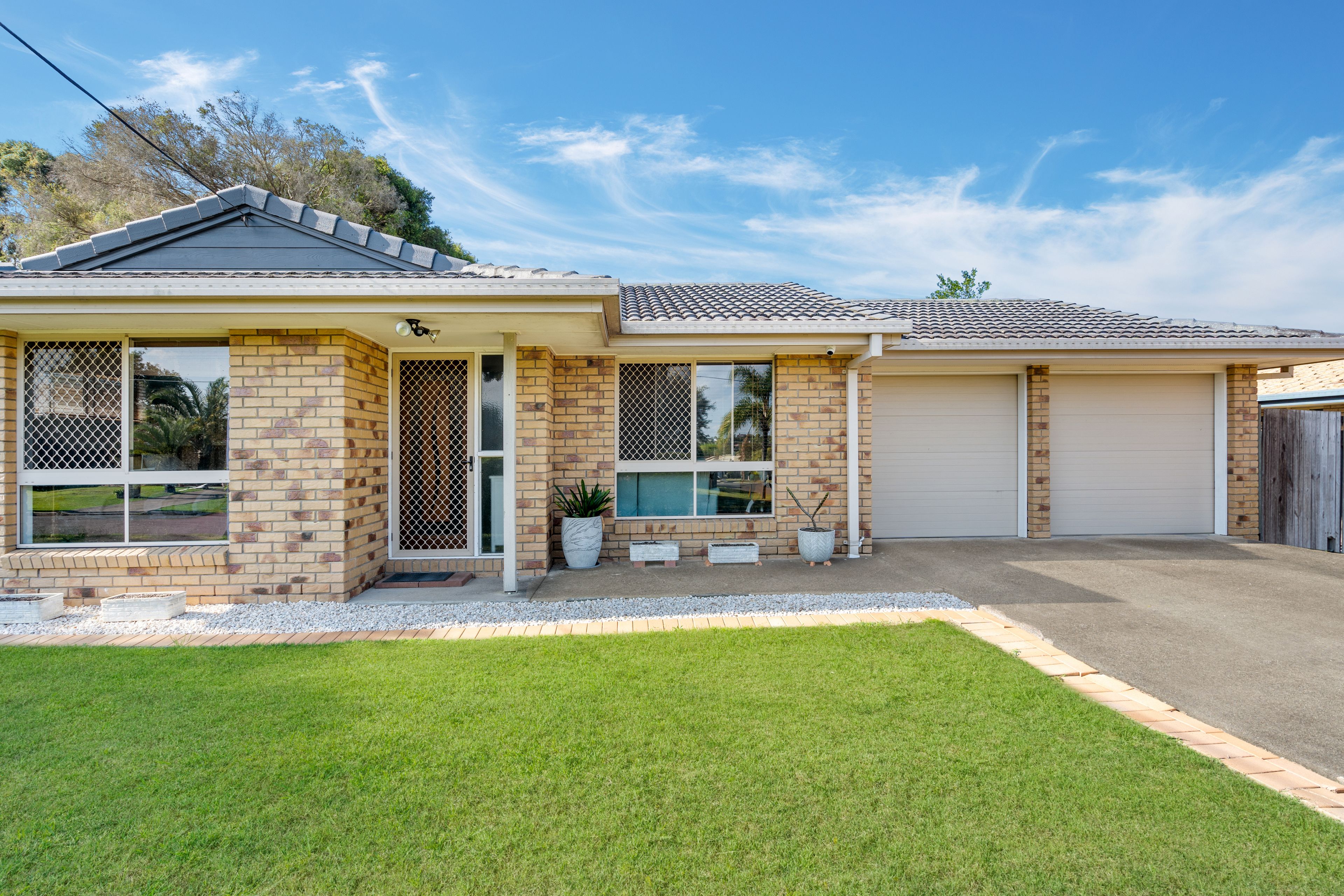 10 Bangalow Crescent, Raceview, QLD 4305