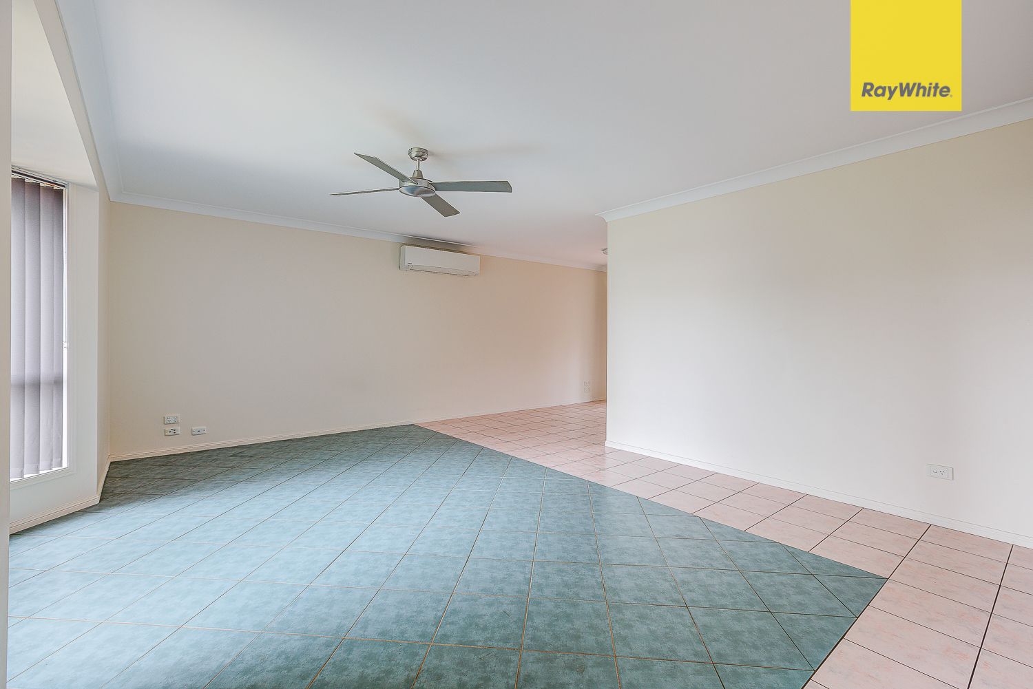 9 Caulfield Drive, Loganlea, QLD 4131