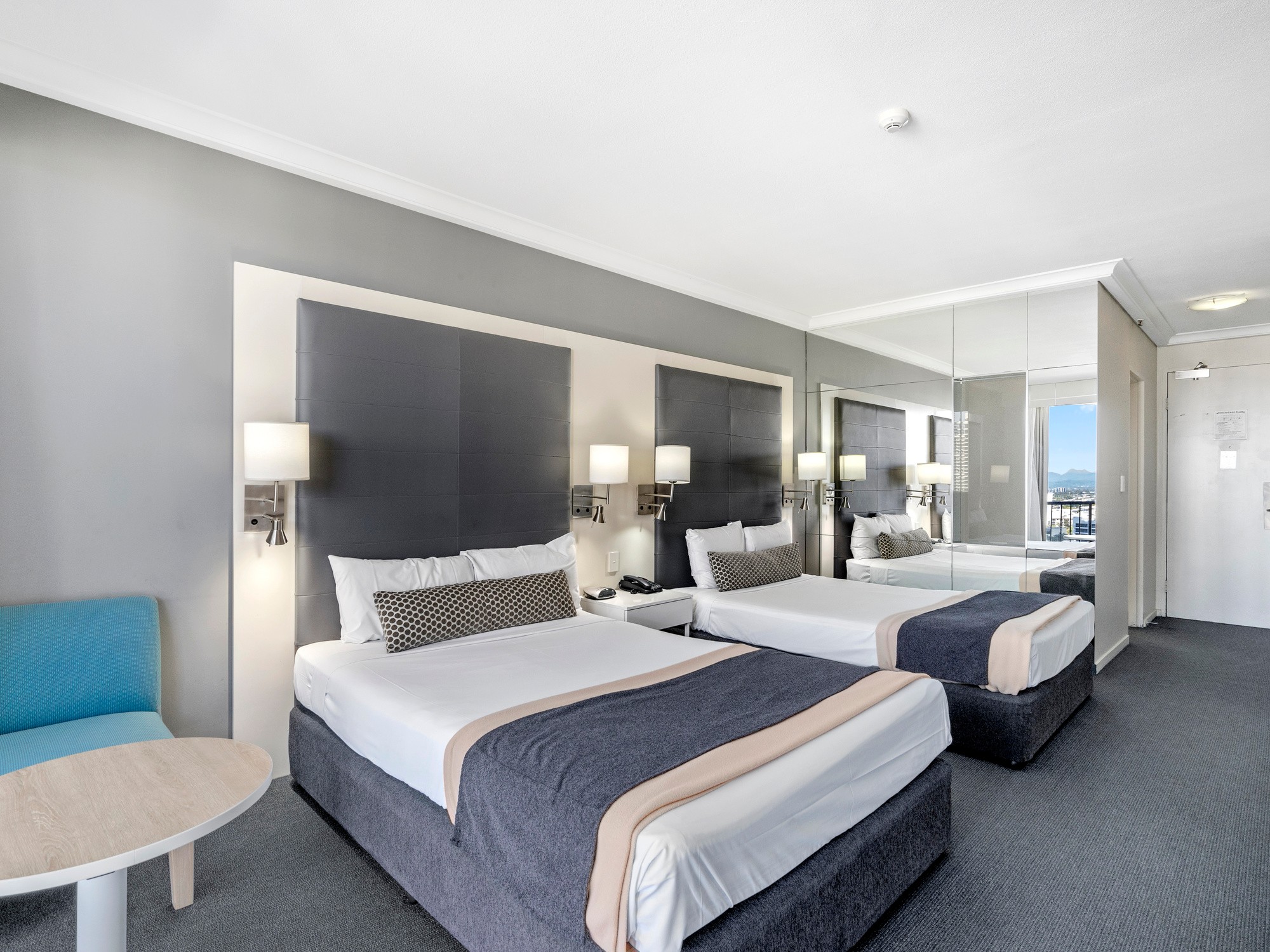 1111/22 View Avenue, Surfers Paradise, QLD 4217